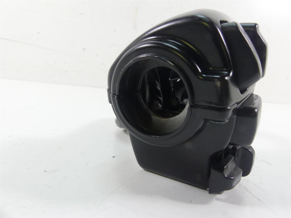 1999 Harley Touring FLHTCUI Electra Glide Left Hand Control Switch 71682-06A {{ shop.shopifyCountryName }} - Mototech271