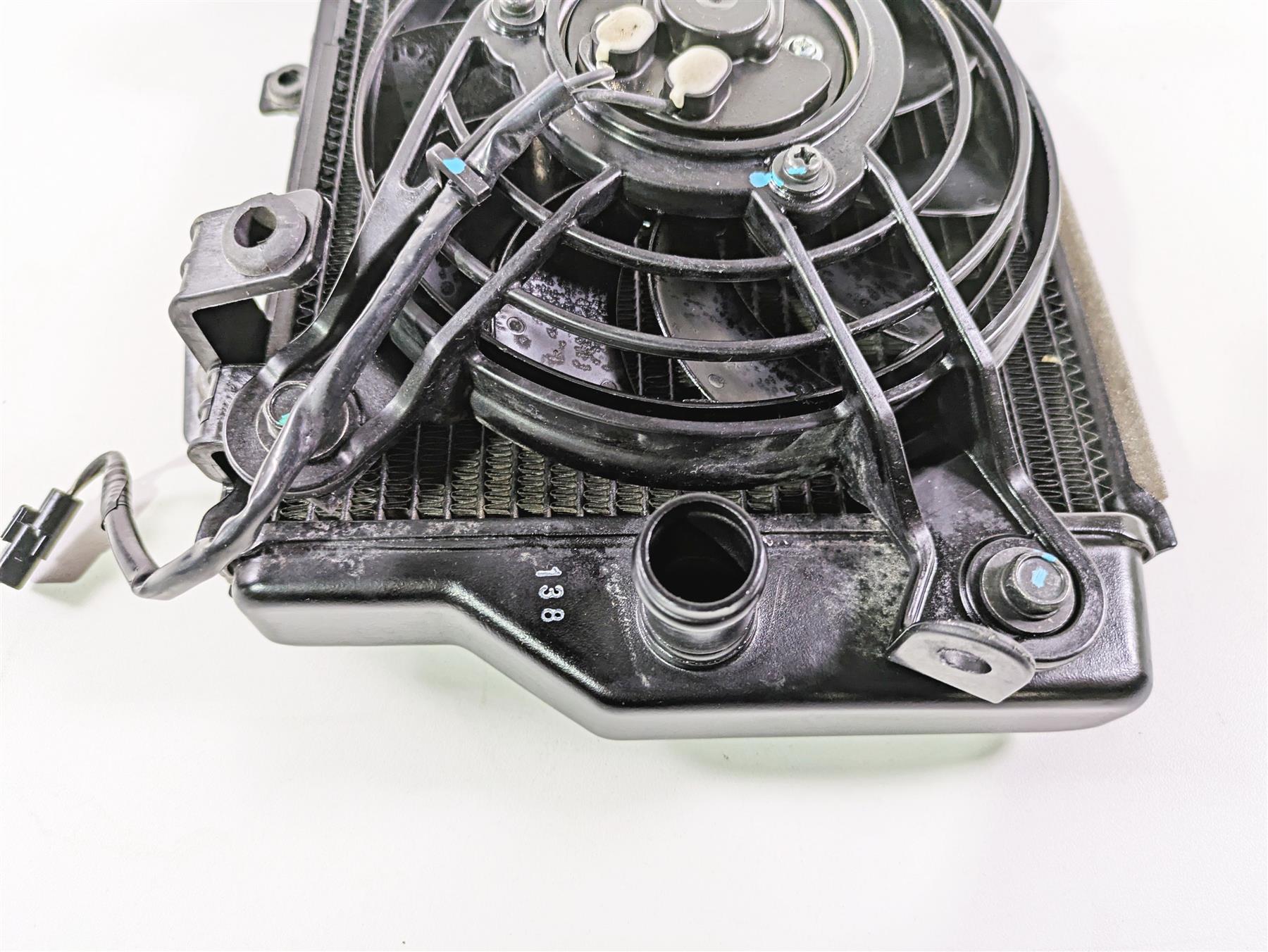2024 Triumph Tiger 900 GT Left Radiator Fan Reservoir Hoses - Read T2104610 {{ shop.shopifyCountryName }} - Mototech271