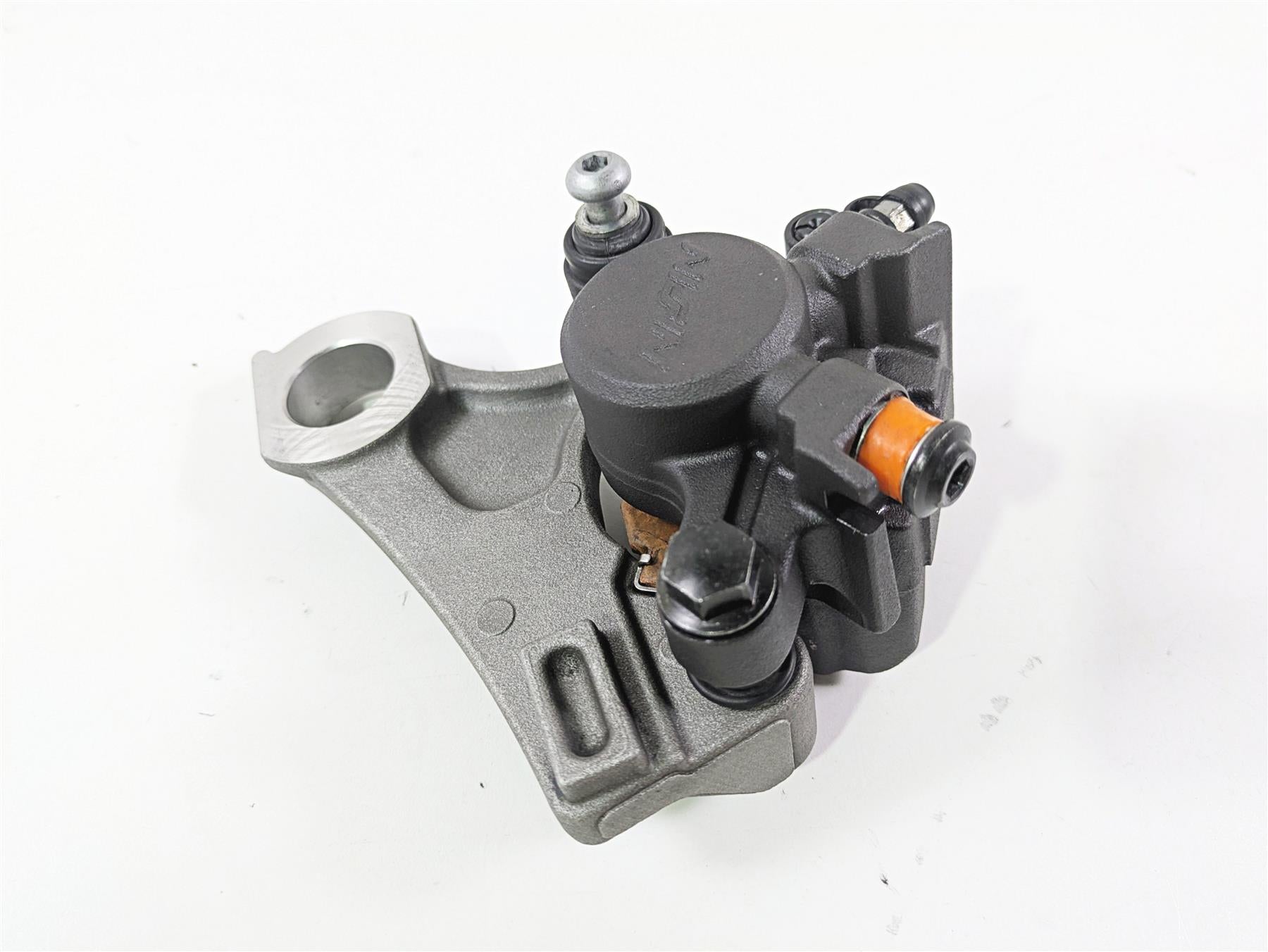 2014 Yamaha YZFR1 R1 RN22 Rear Brake Caliper & Bracket Nissin 5VY-2580W-12-00 {{ shop.shopifyCountryName }} - Mototech271