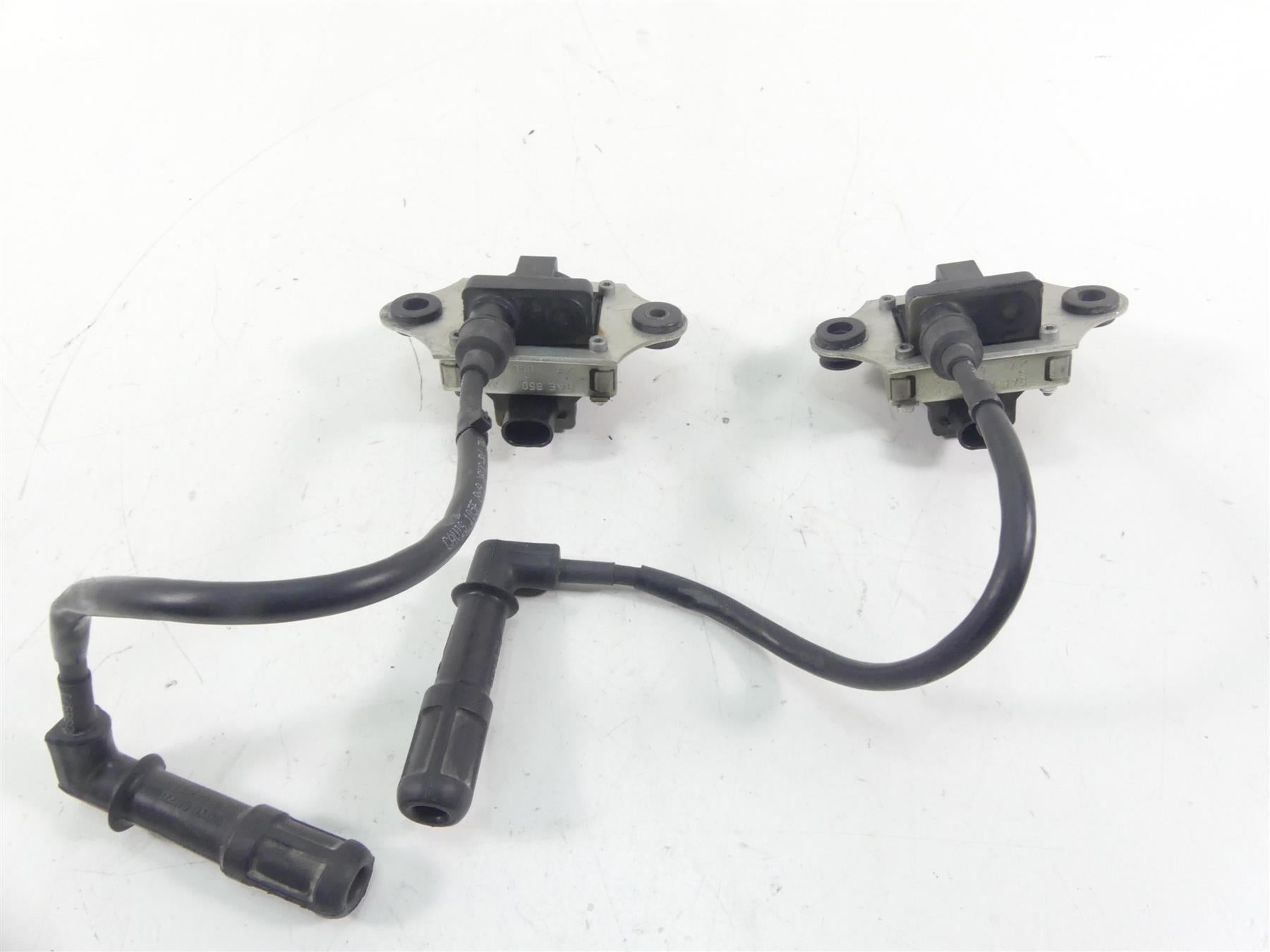 2014 Moto Guzzi Griso 1200 SE 8V Ignition Coil Wires Plugs Set GU30716500 {{ shop.shopifyCountryName }} - Mototech271