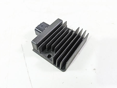 2024 Kawasaki ZX6R ZX636 Ninja Rectifier Voltage Regulator SH868AA 21066-0756 {{ shop.shopifyCountryName }} - Mototech271