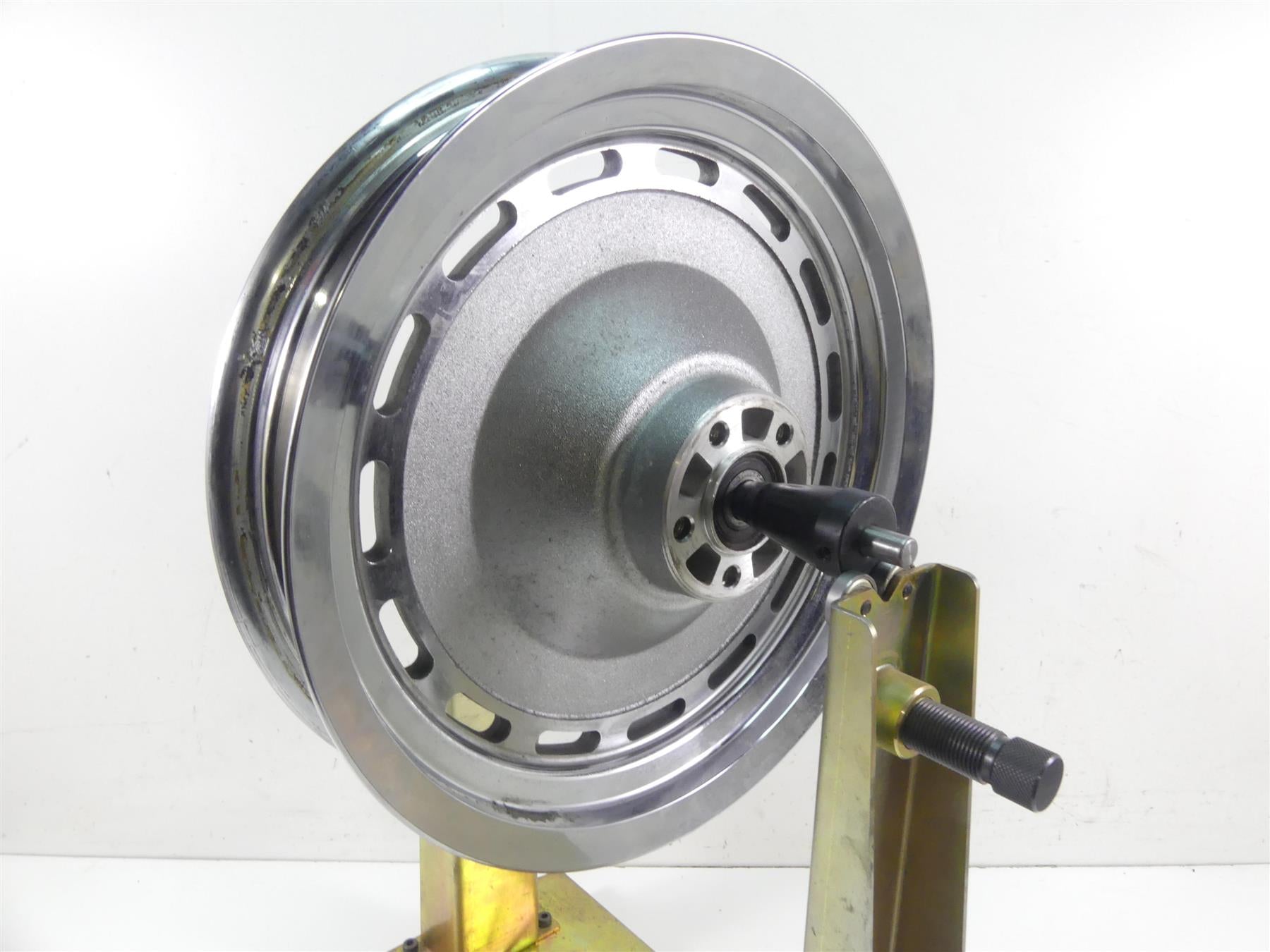 2003 Harley Sportster XL1200 C 100th Anniv Straight 16x3 Rear Wheel 41013-00A