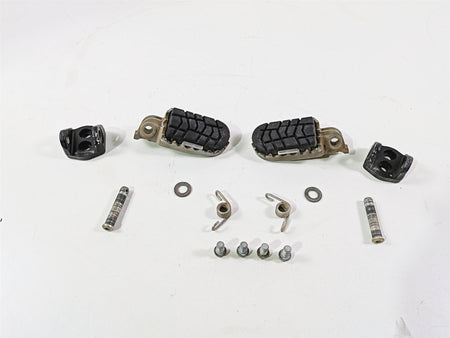 2020 KTM 1290 Super Adventure R Rider Footpeg Set & Clips & Bolts 60003040133 {{ shop.shopifyCountryName }} - Mototech271