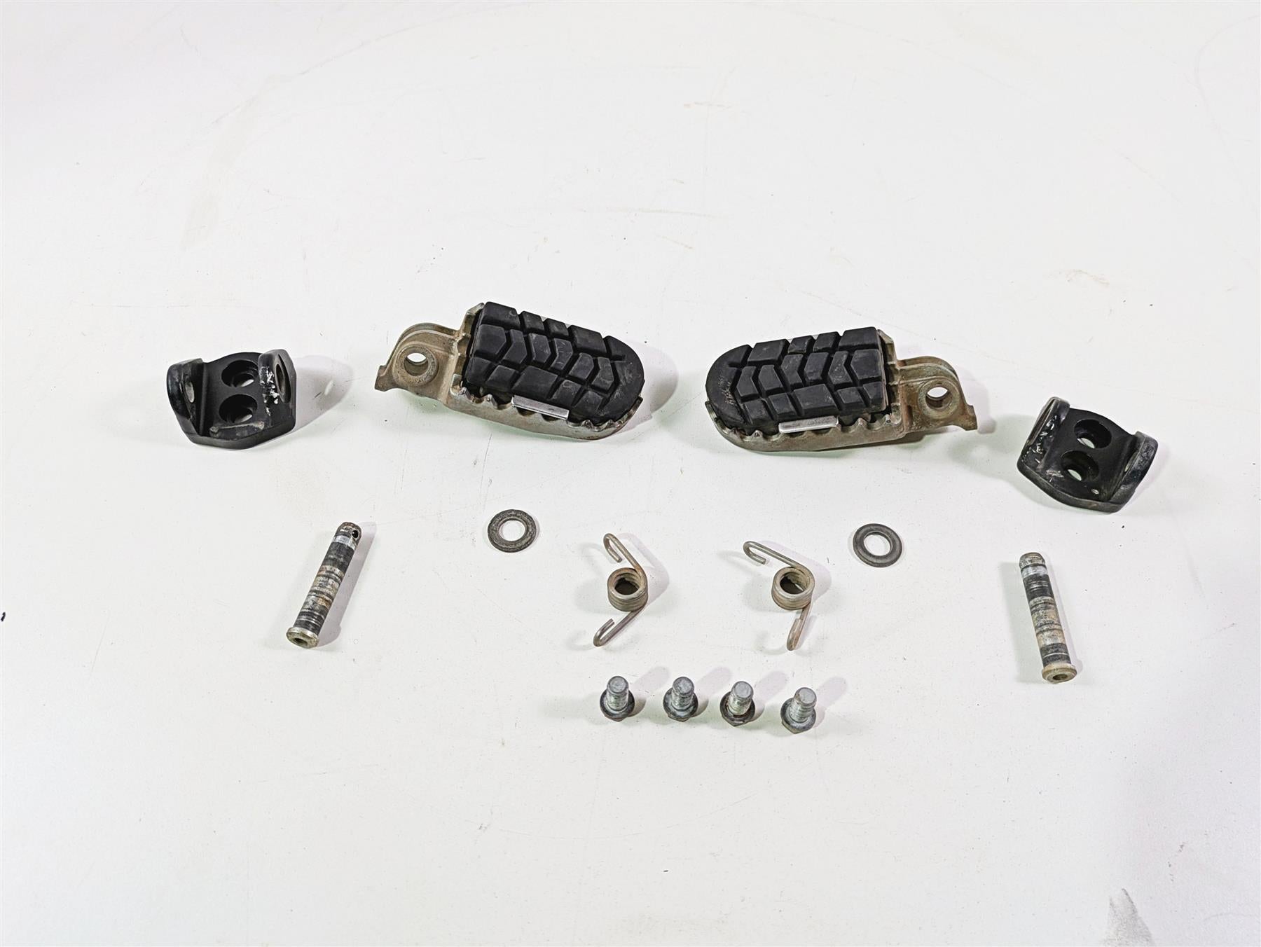 2020 KTM 1290 Super Adventure R Rider Footpeg Set & Clips & Bolts 60003040133