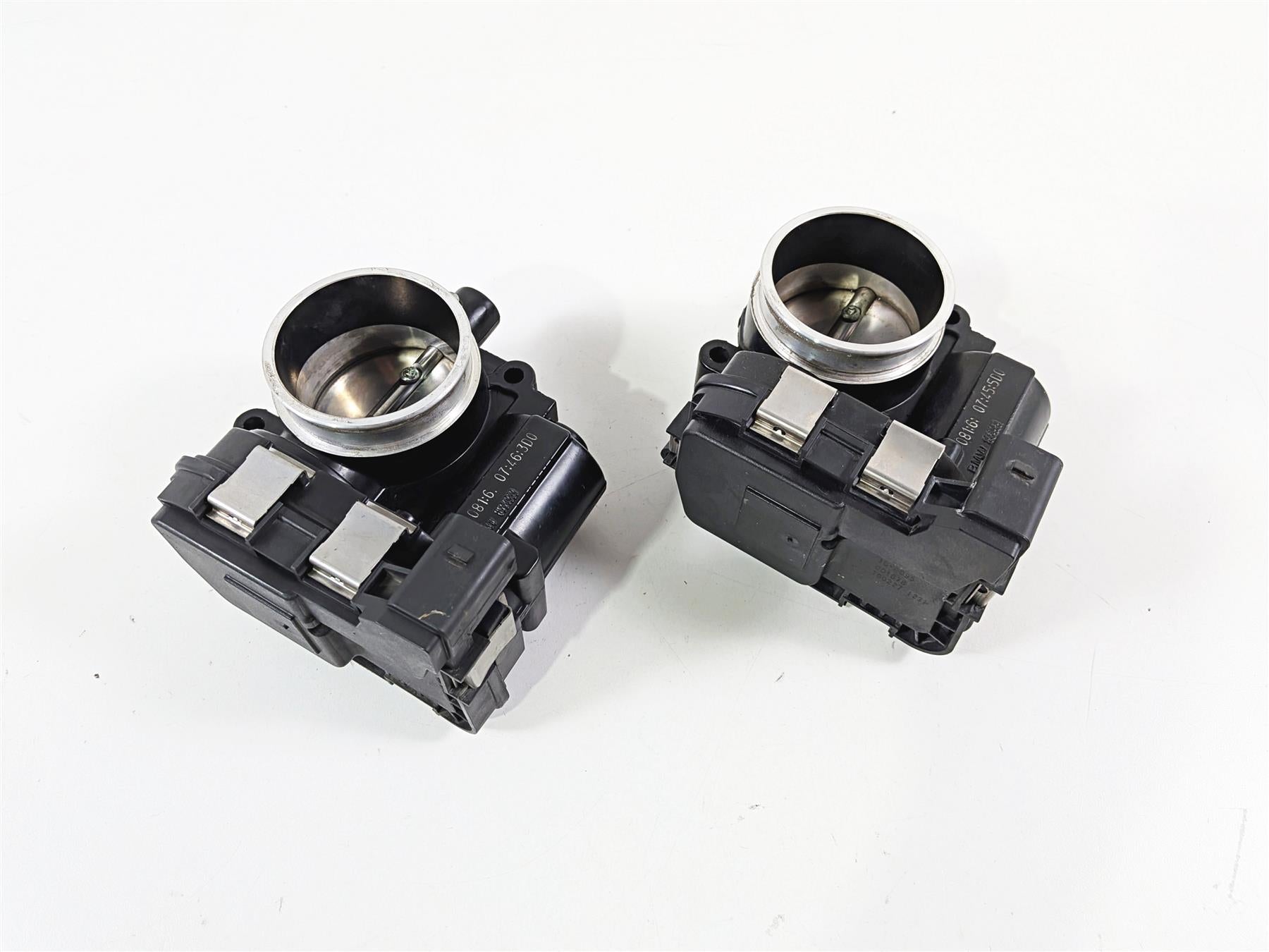 2016 BMW R1200 GS K50 Throttle Body Bodies Fuel Injection Set 13548564959 {{ shop.shopifyCountryName }} - Mototech271