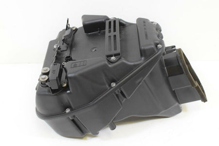 2012 Triumph Street Triple 675 R Air Cleaner Breather Filter Box T2200492 {{ shop.shopifyCountryName }} - Mototech271