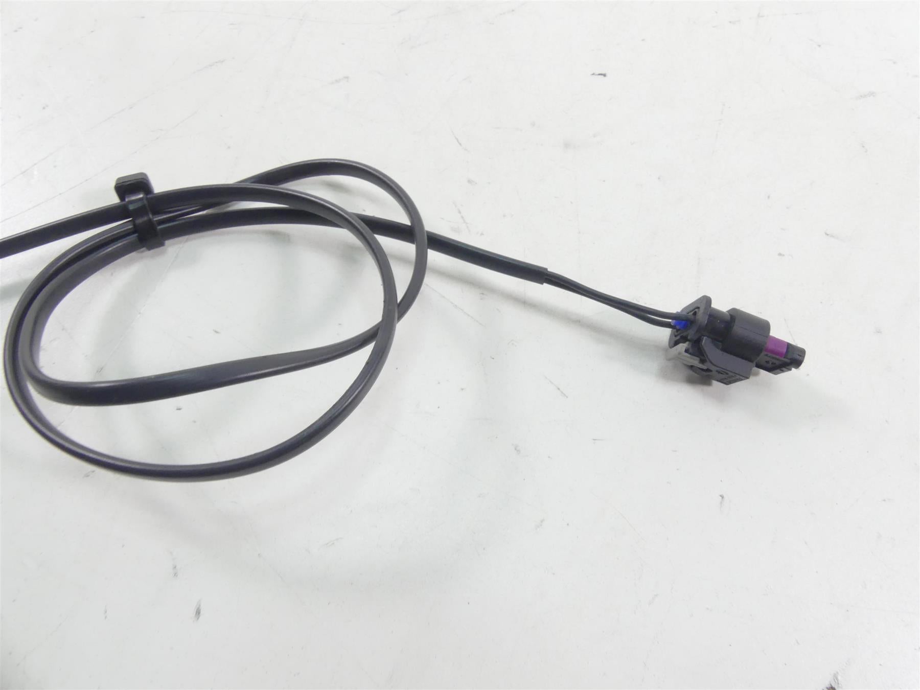 2021 Harley Softail FXBBS 114 Street Bob Side License Plate Bracket 67900343 {{ shop.shopifyCountryName }} - Mototech271