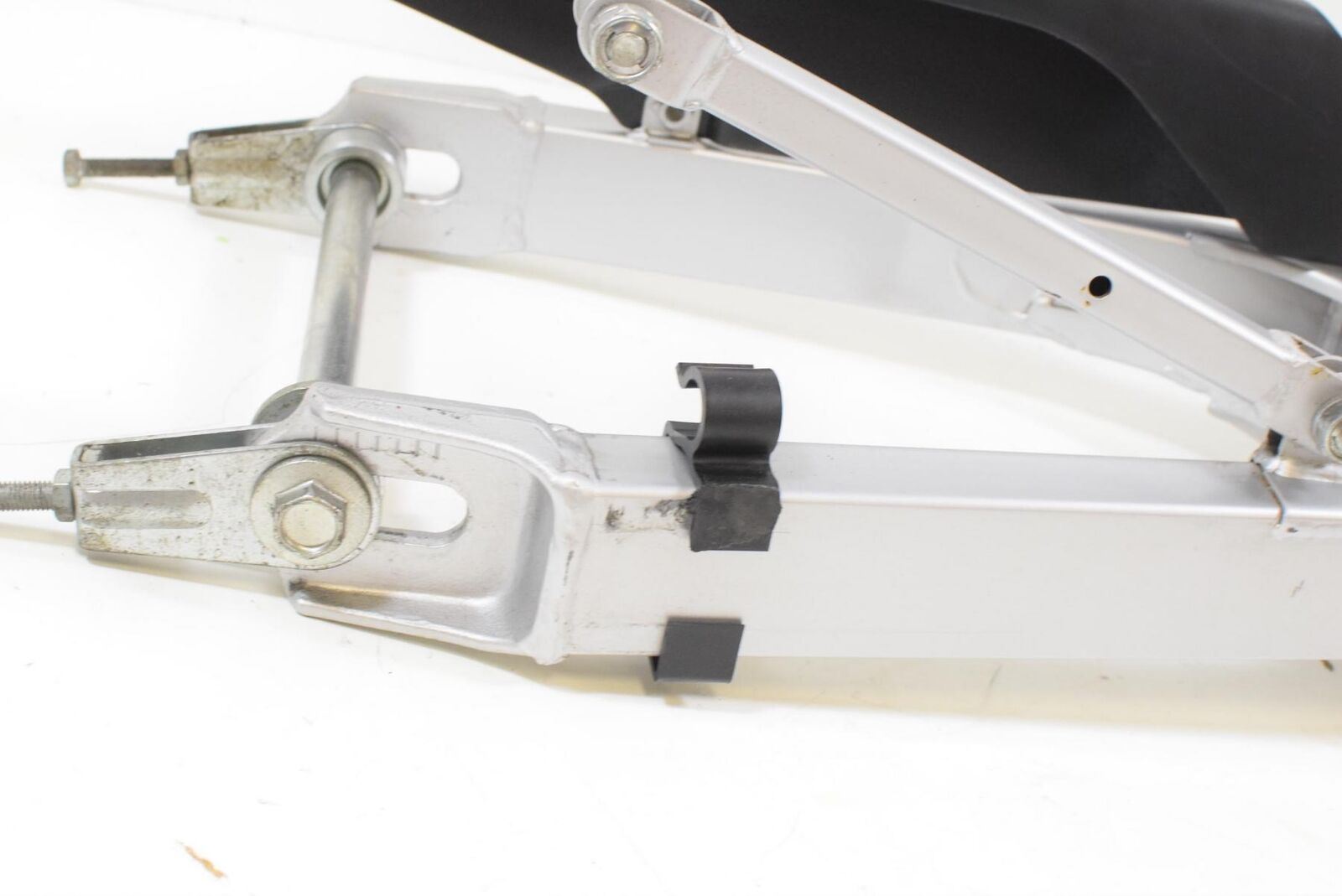 2006 Kawasaki EX250R EX250 R Ninja NICE Rear Swing Arm Swingarm Axle 33001-1301- {{ shop.shopifyCountryName }} - Mototech271