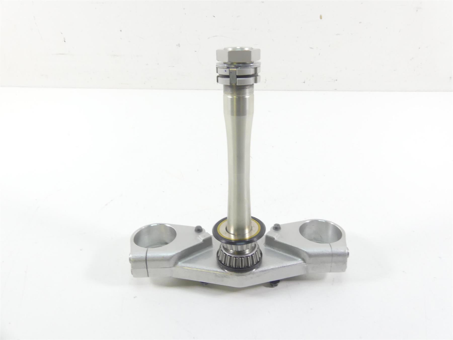 2009 Yamaha XV1700 Road Star Warrior Lower Triple Tree Clamp 5PX-23340-00-00 {{ shop.shopifyCountryName }} - Mototech271