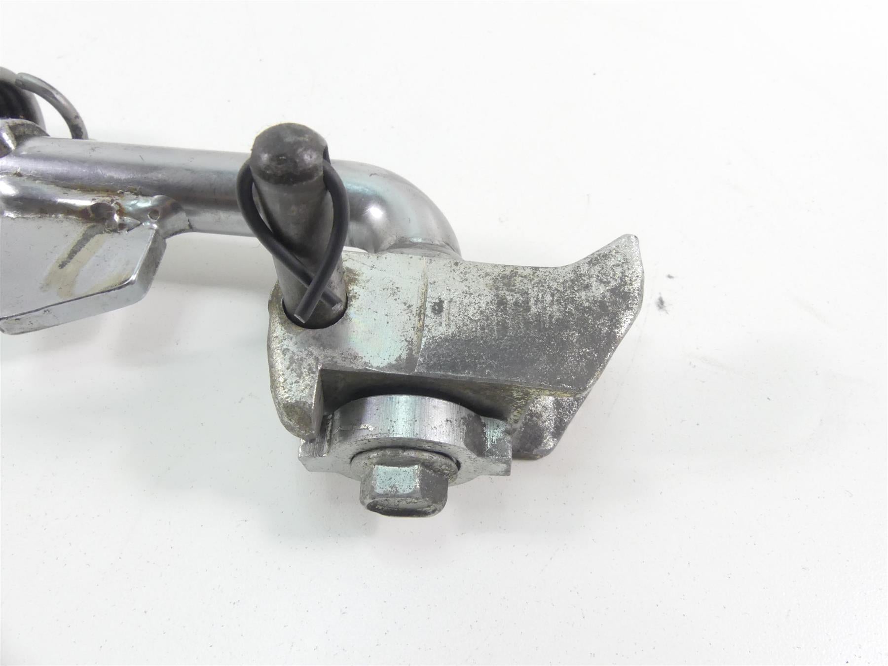2009 Harley Dyna FXDF SE CVO Fat Bob Side Kickstand Kick Stand 49704-90H {{ shop.shopifyCountryName }} - Mototech271