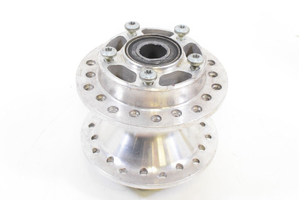 2007 Harley VRSCX V-Rod Front Wheel 1" Axle Hub Spoke Mount 43584-07 {{ shop.shopifyCountryName }} - Mototech271