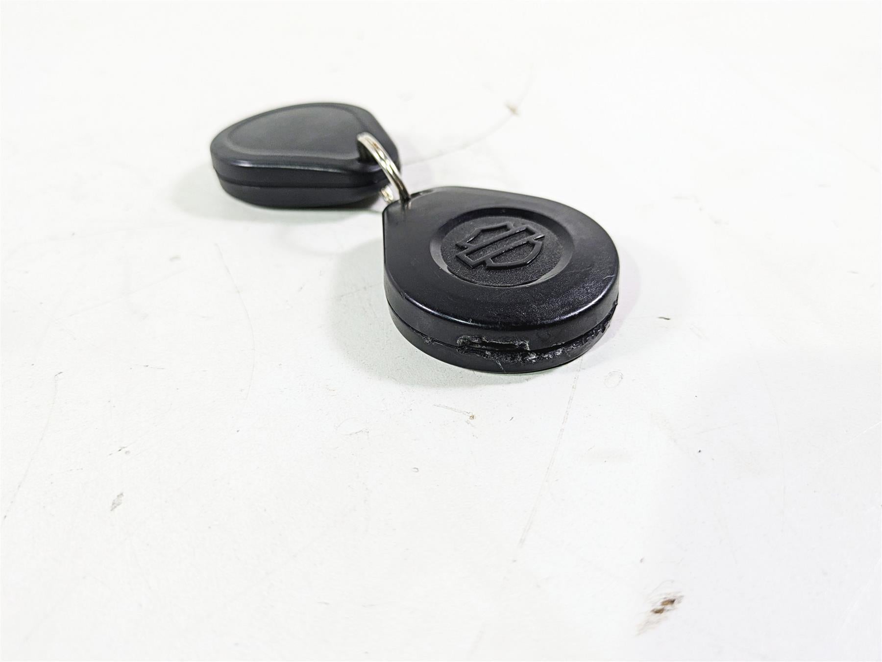 2018 Harley Softail FXFBS Fat Bob Bcm Y-Axis Security Module + Fob Key 41000349C {{ shop.shopifyCountryName }} - Mototech271