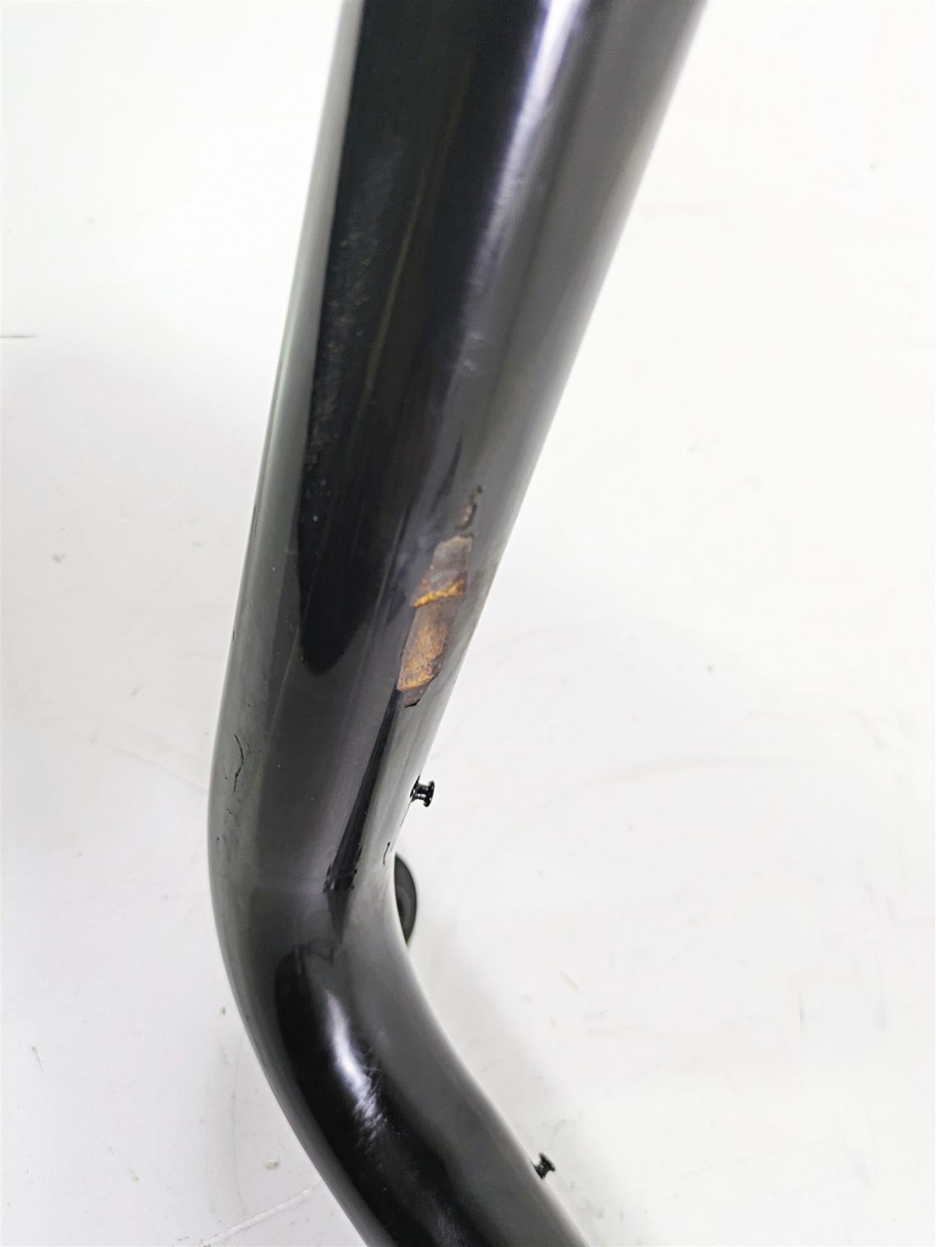 2006 Harley VRSCR Street V-Rod Right Front Frame Downtube 47984-06 {{ shop.shopifyCountryName }} - Mototech271