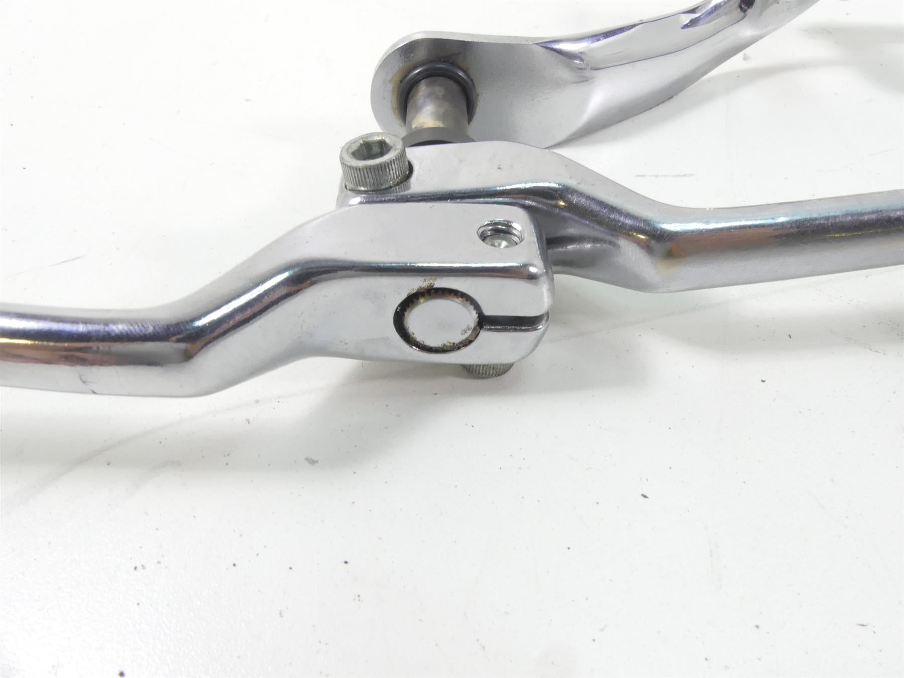 2004 Harley Softail FLSTFI Fat Boy Front Left Shifter Shift Lever Set 34689-04 {{ shop.shopifyCountryName }} - Mototech271