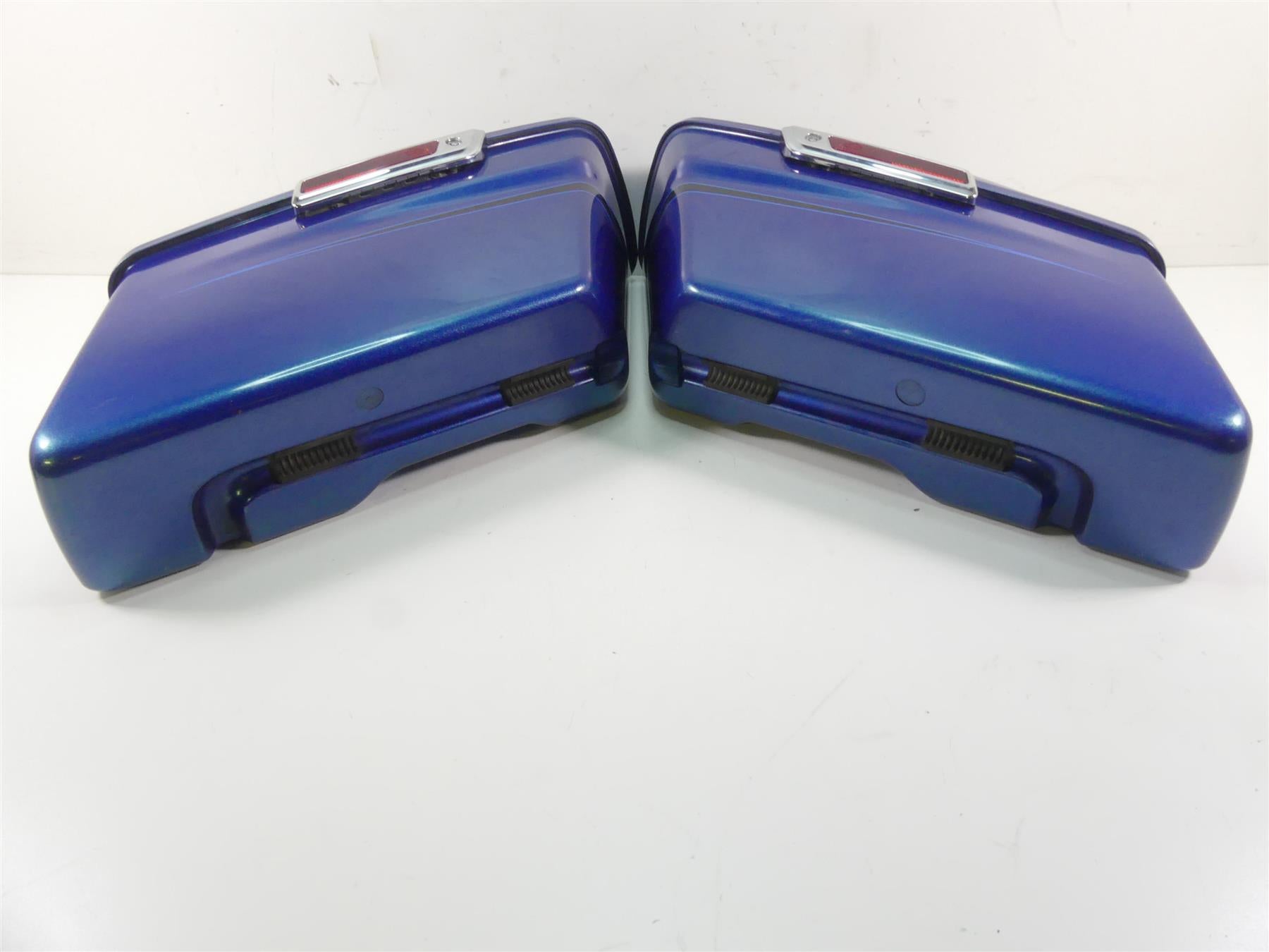 2014 Harley Touring FLHTK Electra Glide Saddle Bag Saddlebag Set 90200412 {{ shop.shopifyCountryName }} - Mototech271