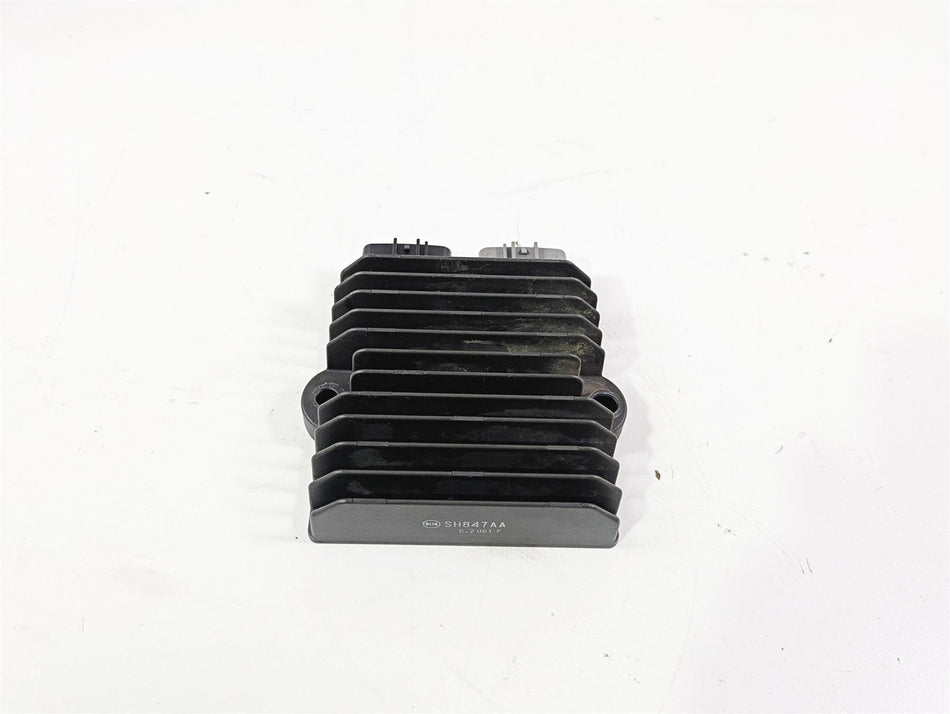 2020 Suzuki V-Strom 1050 XT Rectifier Voltage Regulator SH847AA 32800-31J00 {{ shop.shopifyCountryName }} - Mototech271