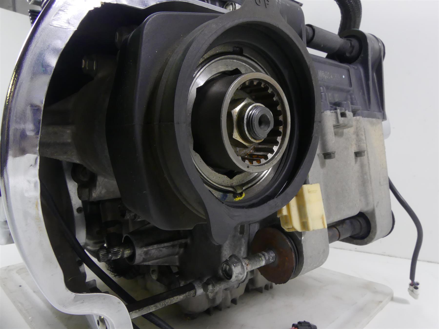 2007 Suzuki M109R VZR1800 Boulevard Running Engine Motor 43K -Video 11300-48861 {{ shop.shopifyCountryName }} - Mototech271