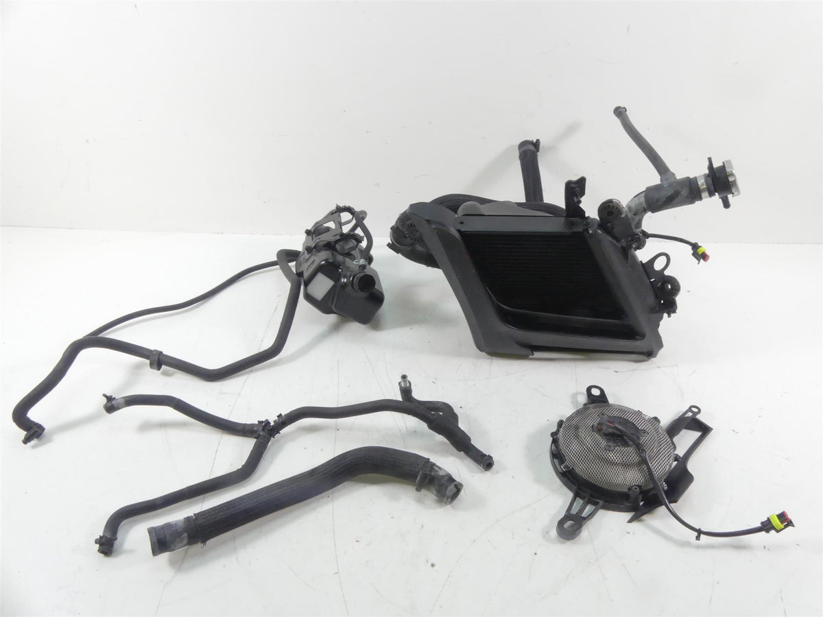 2015 Ducati Diavel Carbon Red Right Radiator Fan Reservoir Set - Read 54840881B {{ shop.shopifyCountryName }} - Mototech271