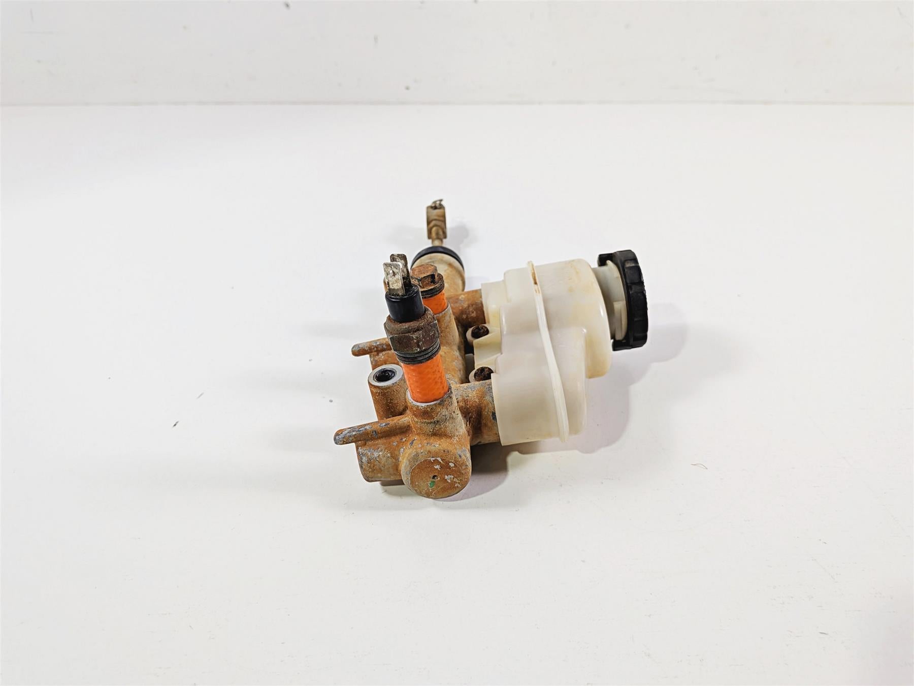 2012 Polaris Ranger 800 XP Main Brake Master Cylinder Hayes 2203454 1912463 {{ shop.shopifyCountryName }} - Mototech271