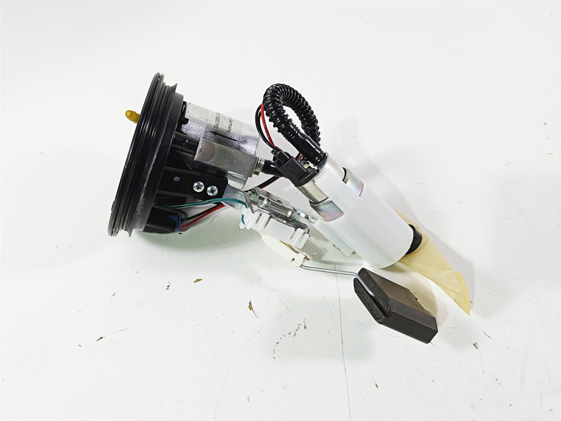 2017 BMW F800GS Adv K75 Fuel Gas Petrol Pump & Level Sensor 16148555171 {{ shop.shopifyCountryName }} - Mototech271