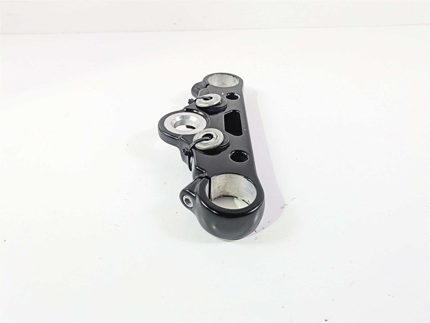2014 Harley FXDF Dyna Fat Bob Upper Triple Tree Steering Clamp Black 48640-09 {{ shop.shopifyCountryName }} - Mototech271