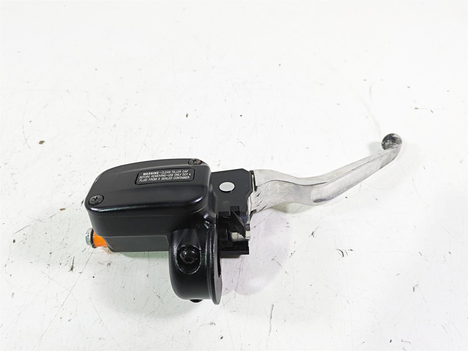 2021 Harley Softail FLSL Slim Front Brake Master Cylinder  1/2