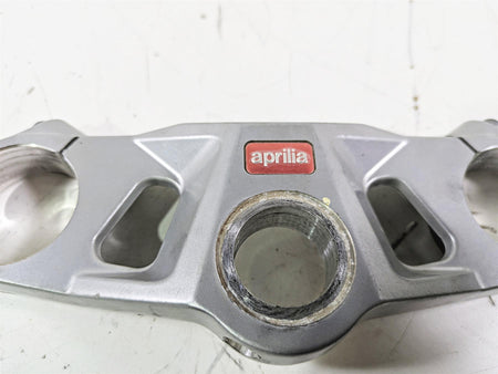 2021 Aprilia RS660 Upper Triple Tree Steering Clamp 2B005253 {{ shop.shopifyCountryName }} - Mototech271