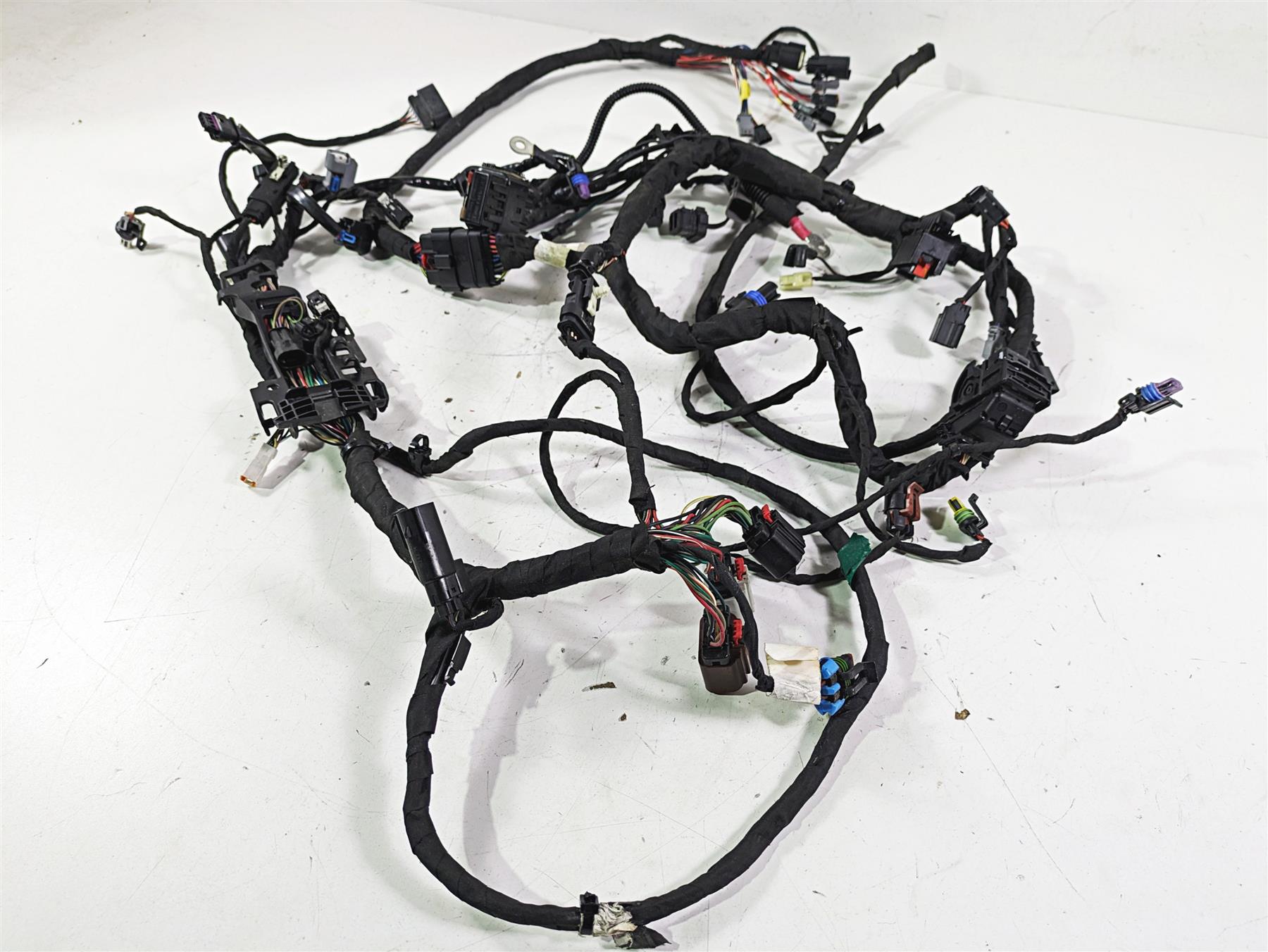 2019 Harley FLHCS Softail Heritage Main Wiring Harness Loom Abs -No Cut 69201492 {{ shop.shopifyCountryName }} - Mototech271
