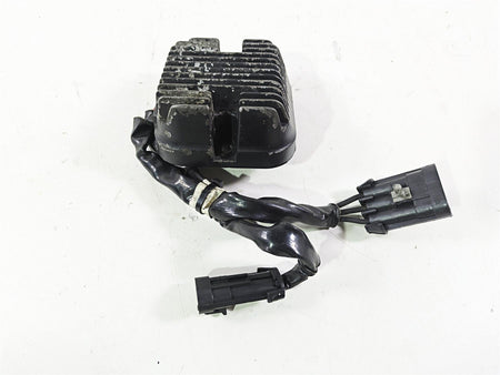 2018 Indian Chieftain Limited Rectifier Voltage Regulator 4014300 {{ shop.shopifyCountryName }} - Mototech271