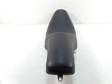 Load image into Gallery viewer, 2006 Harley Touring FLHTCU SE E-Glide Drag Specialties Predator Seat 08011061
