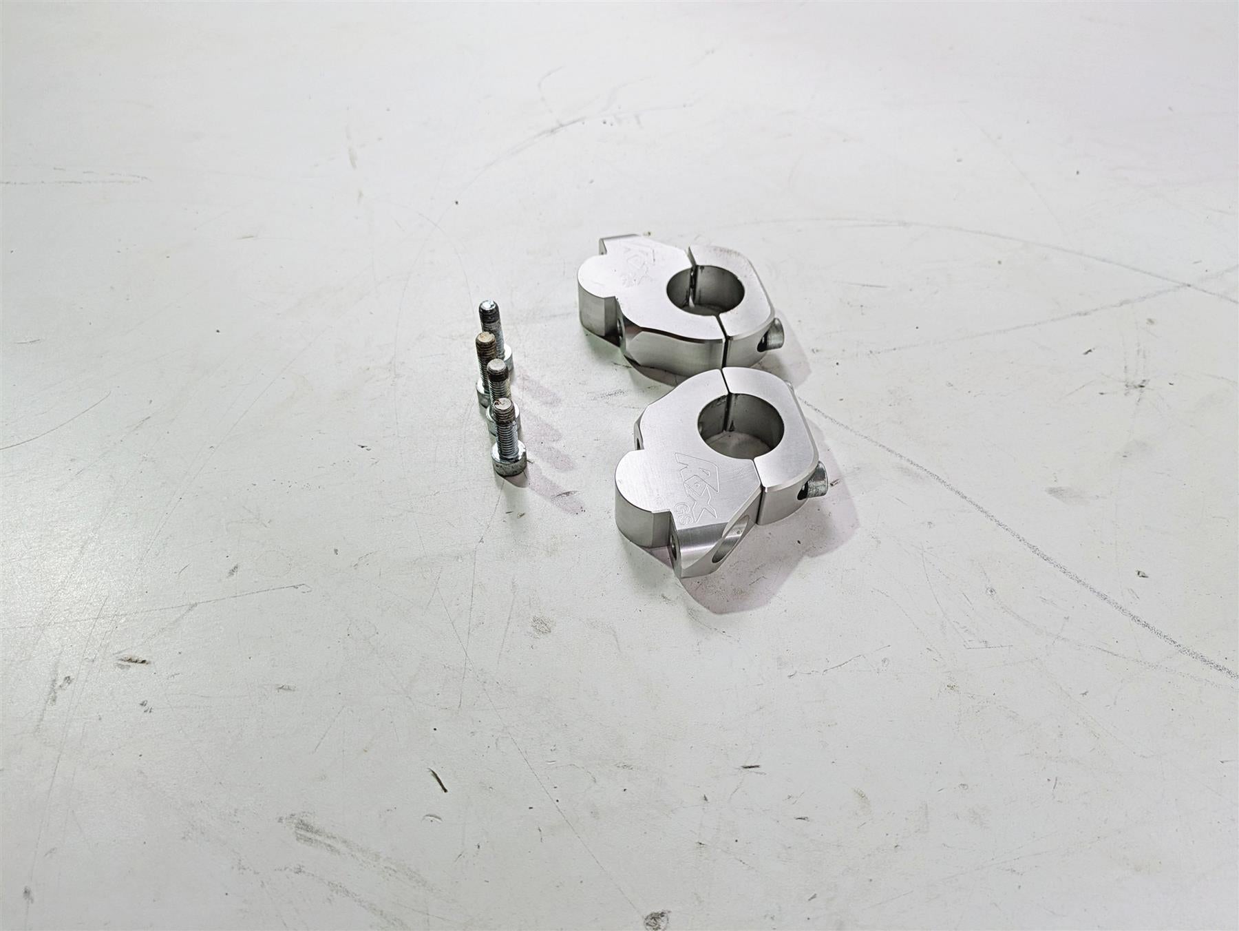 2015 BMW R1200 GS Adv K51 1 1/2" Rox Gs Handlebar Block Riser Set 3R-B15R-15A {{ shop.shopifyCountryName }} - Mototech271