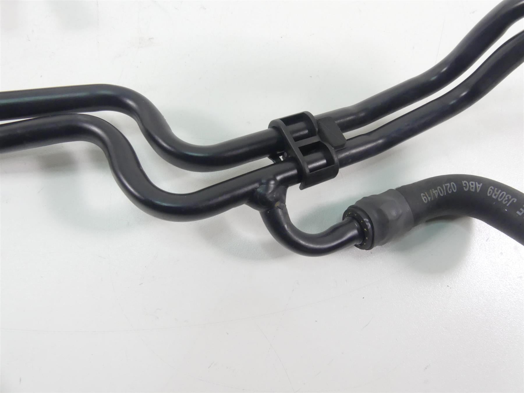 2020 Harley Softail FXBB Street Bob Oil Cooler & Line Cover Set - Read 62700191 {{ shop.shopifyCountryName }} - Mototech271