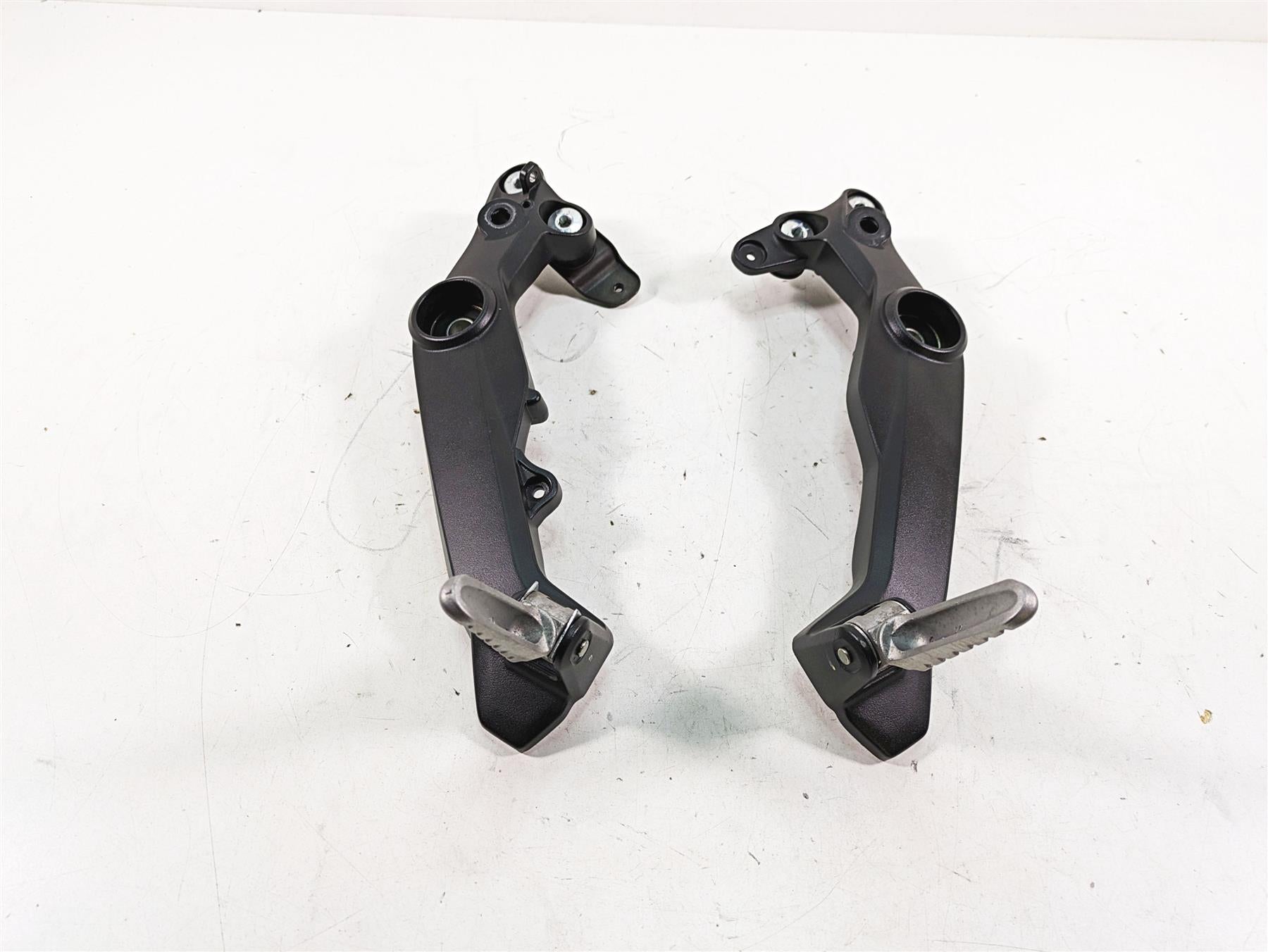 2020 Ducati Scrambler 1100 Sport Pro Rear Passenger Footpeg Set 82412831AB {{ shop.shopifyCountryName }} - Mototech271