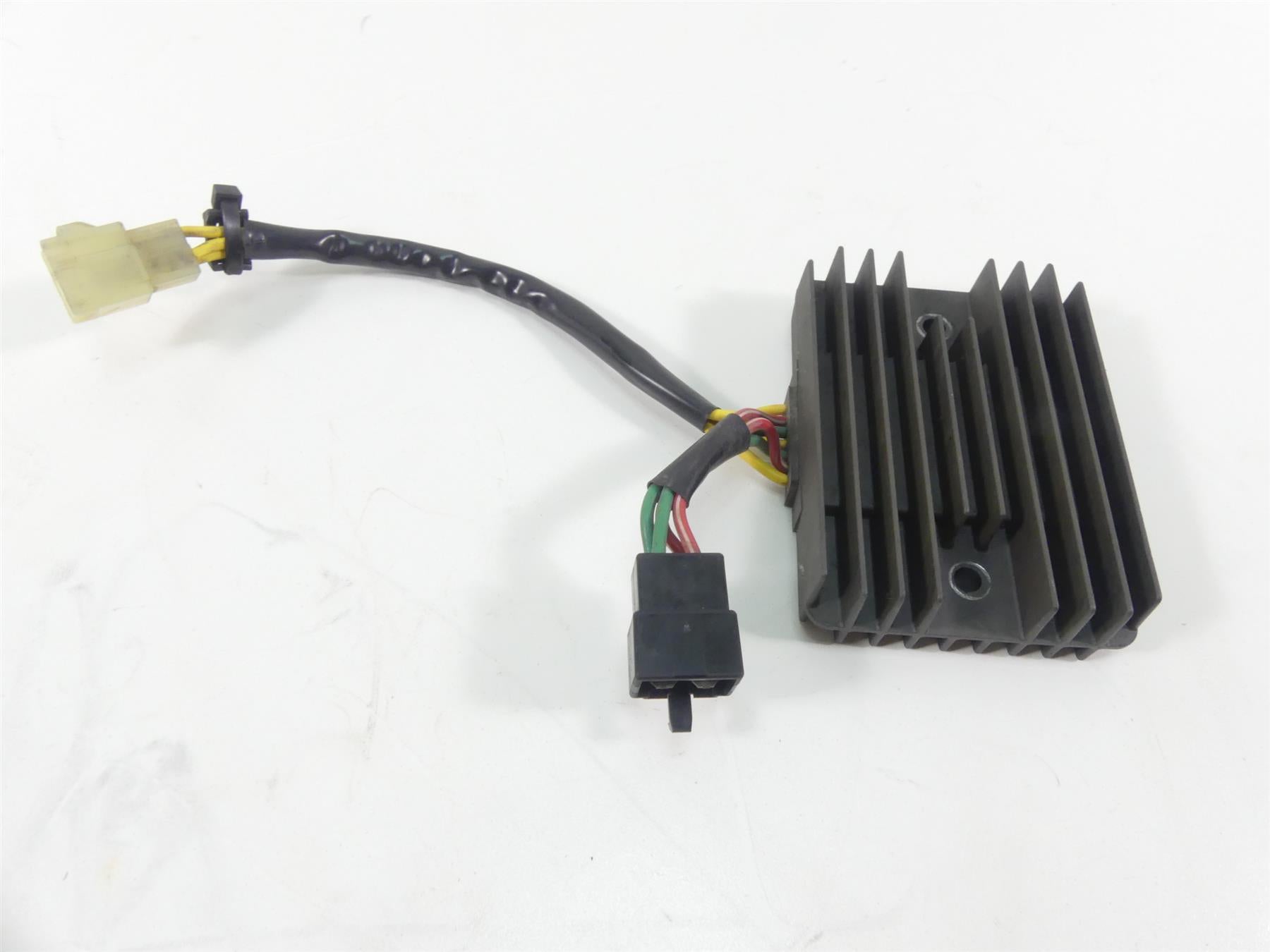 2005 Ducati Multistrada 1000S Rectifier Voltage Regulator 54040101A SH579EA {{ shop.shopifyCountryName }} - Mototech271