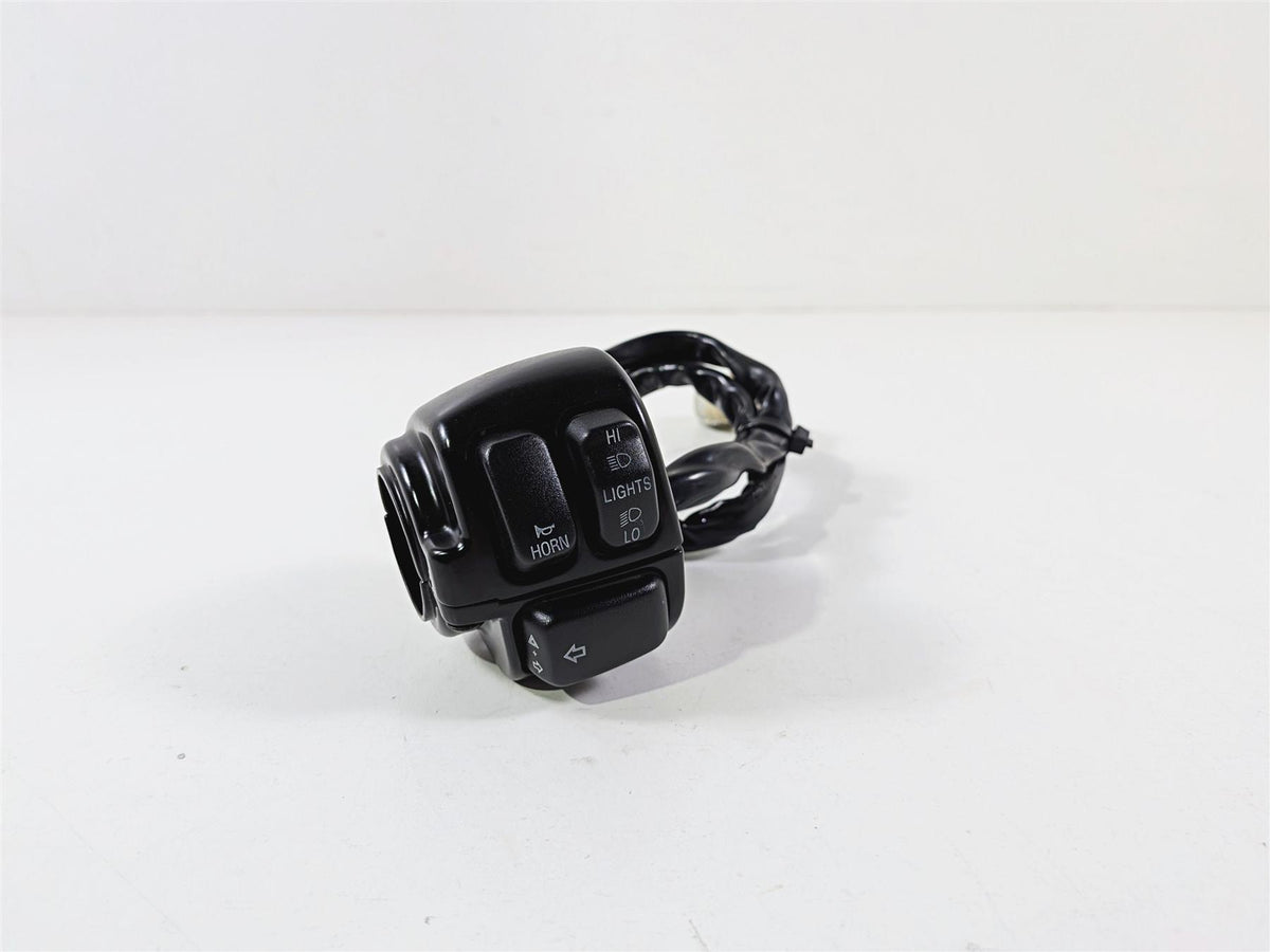 2011 Harley VRSCDX Night Rod Left Hand Turn Signal Control Switch 71682-06A {{ shop.shopifyCountryName }} - Mototech271
