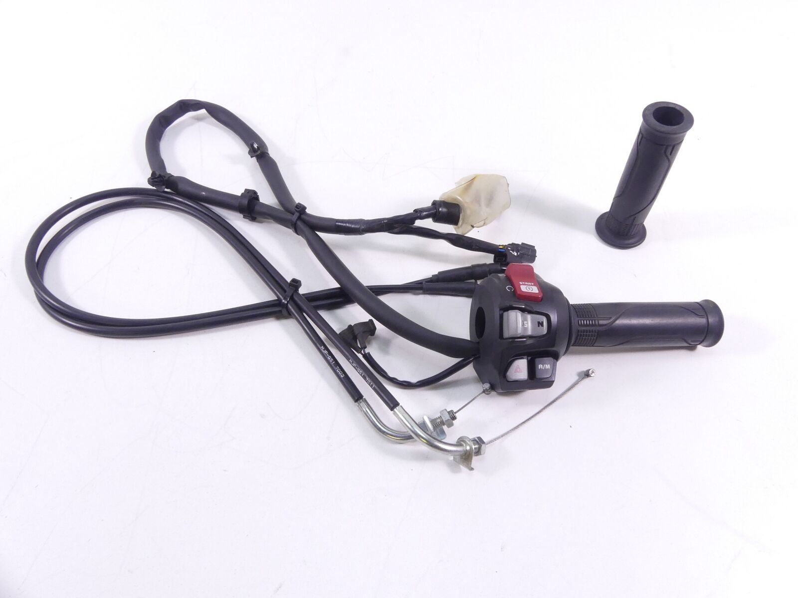 2017 Honda CRF1000 Africa Twin Right Gear Selector Control Switch 35130-MJP-G82 {{ shop.shopifyCountryName }} - Mototech271