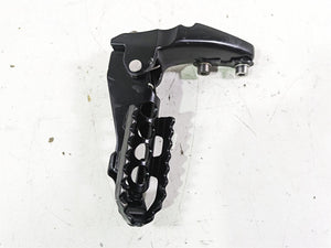 2020 Triumph Street Scrambler 900 Left Rider Footpeg Foot Peg T2082356 | Mototech271