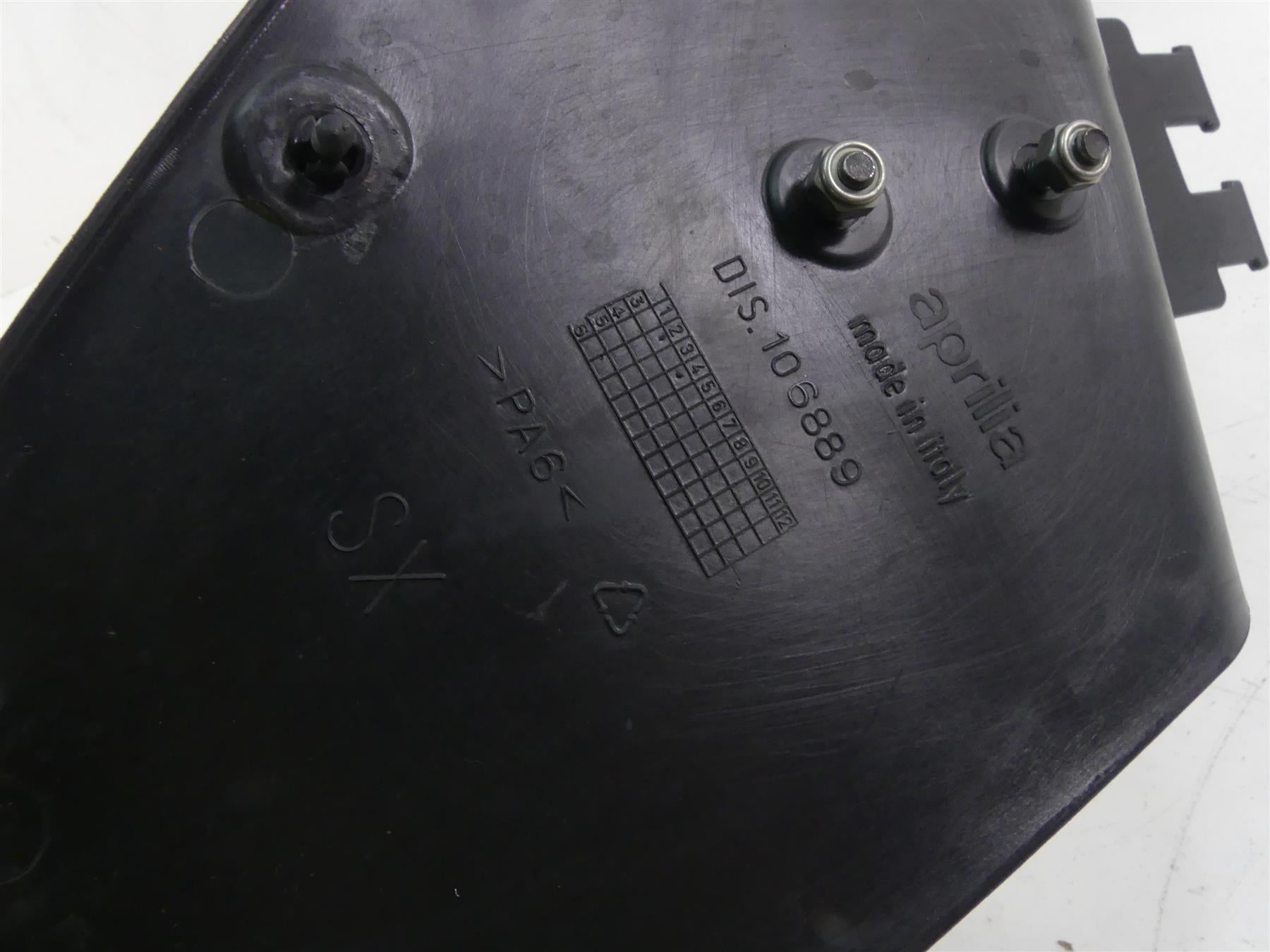 2004 Aprilia RSV1000 R Mille Inner Fairing Oil Cooler Cover 106889 {{ shop.shopifyCountryName }} - Mototech271