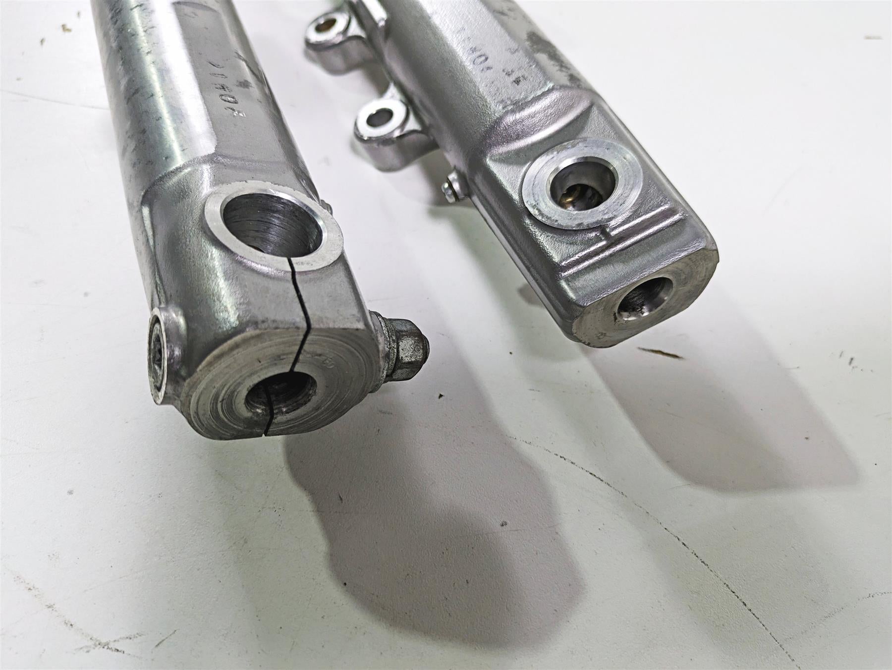 2003 Harley Dyna FXDL Low Rider 100TH Front Fork Leg Set 39mm 45947-00 45948-00 {{ shop.shopifyCountryName }} - Mototech271