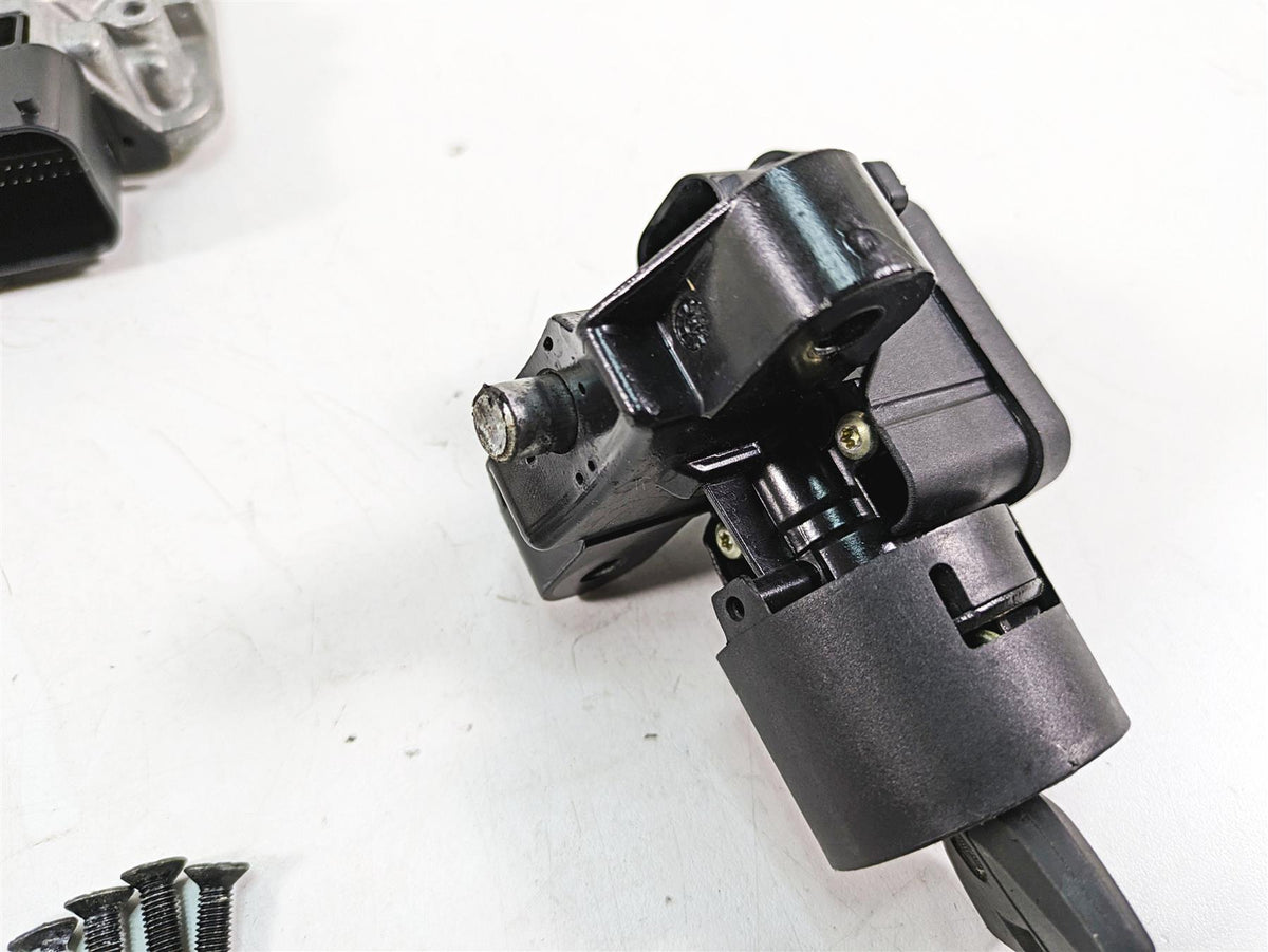 2015 BMW S1000RR K46 Cdi Ecm Ignition Switch Immobilizer Set 13618559224 8546129 {{ shop.shopifyCountryName }} - Mototech271
