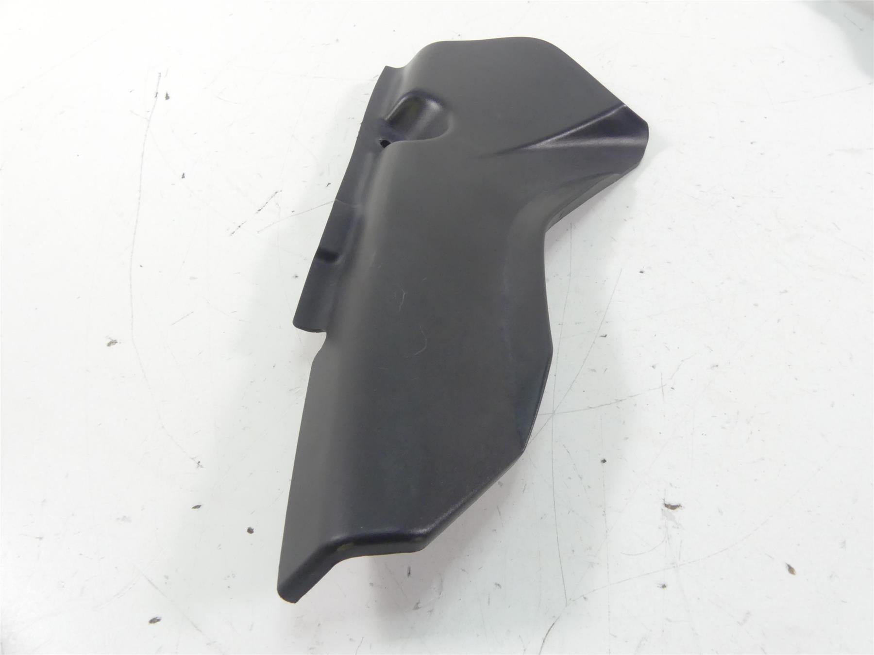 2012 BMW R1200 GS K255 Adventure Between Leg Side Cover Fairing Set 46637677515 {{ shop.shopifyCountryName }} - Mototech271