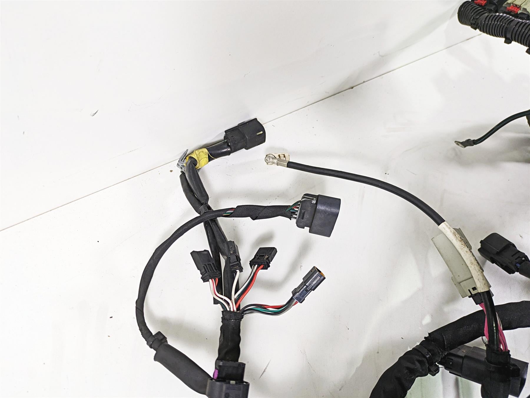 2017 Harley Touring FLTRXS Road Glide Main Wiring Harness Loom -No Cuts 69201124 {{ shop.shopifyCountryName }} - Mototech271