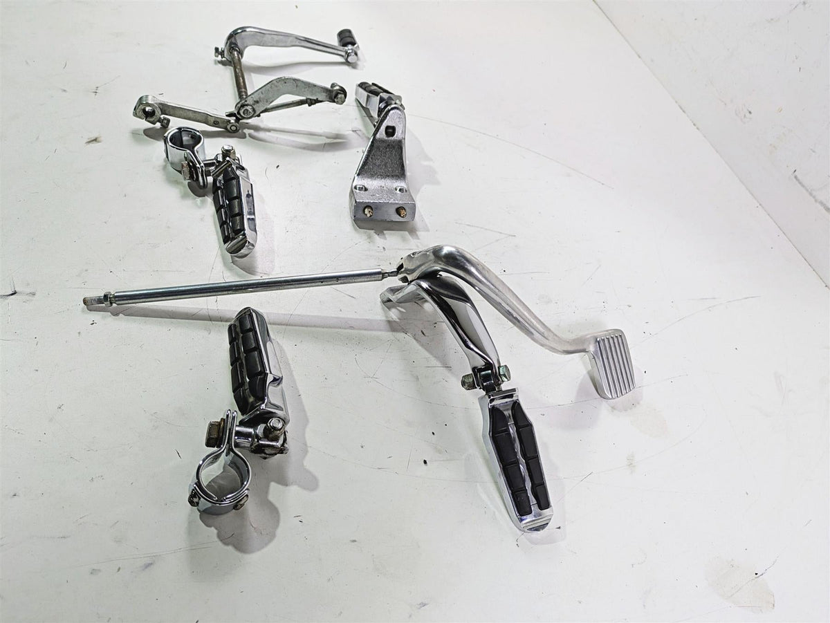 2002 Harley Dyna FXDL Low Rider Front Mid Control + Brake Pedal Shifter 50649-90 {{ shop.shopifyCountryName }} - Mototech271