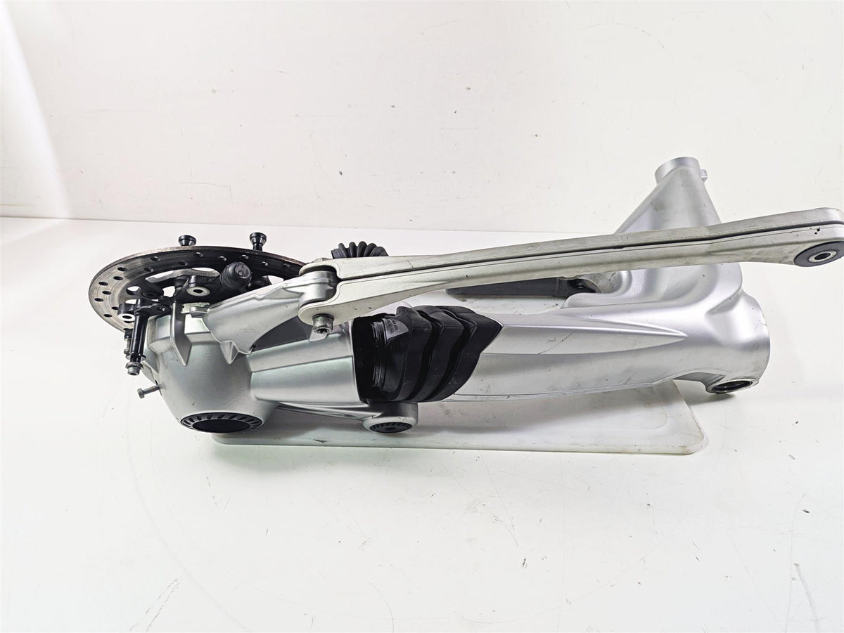 2010 BMW R1200GS K25 Swingarm Differential Drive Shaft 32:11 33117726889 {{ shop.shopifyCountryName }} - Mototech271