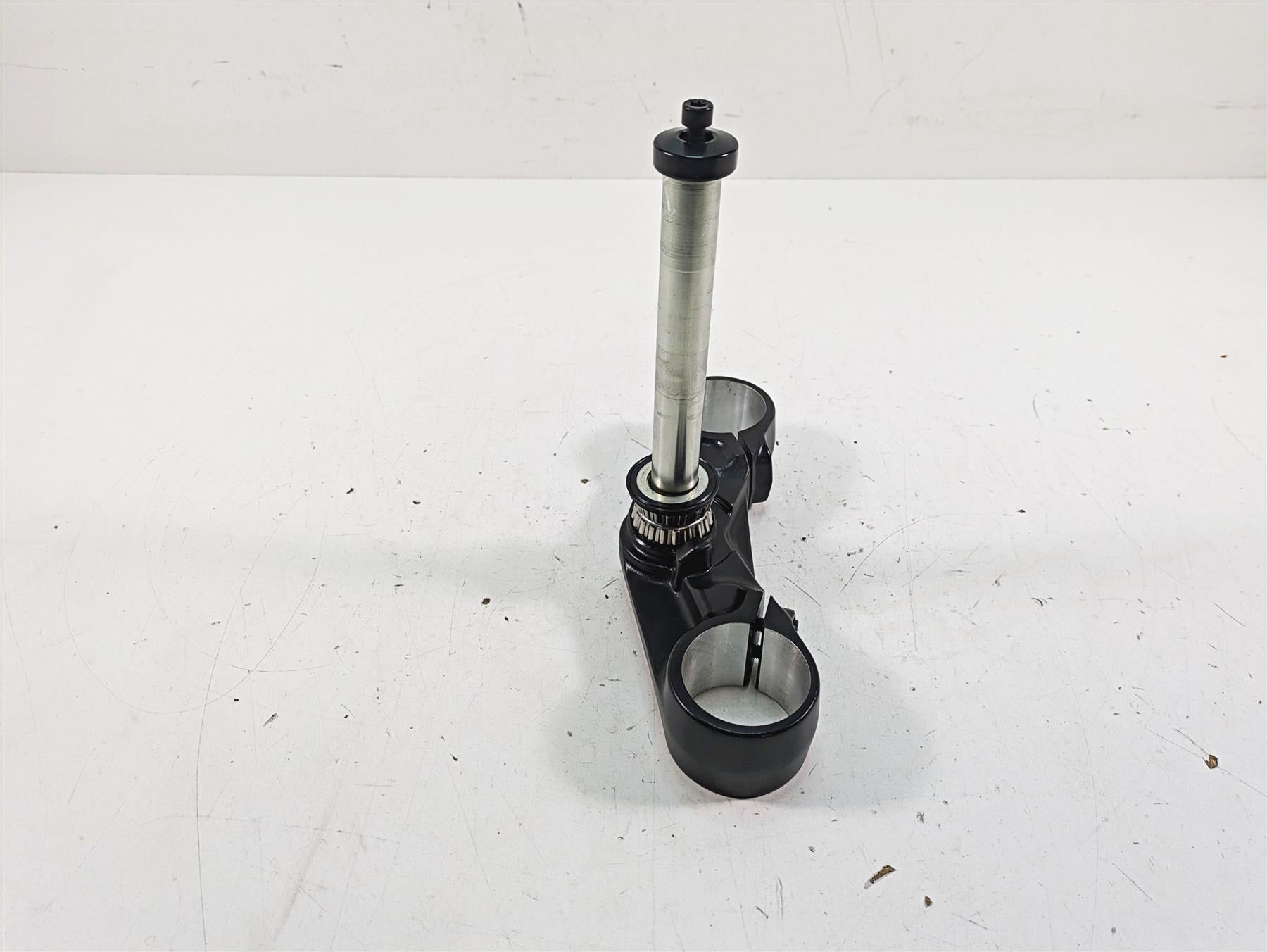 2022 Harley RA1250 S Pan America Lower Triple Tree Steering Clamp 45900241 {{ shop.shopifyCountryName }} - Mototech271