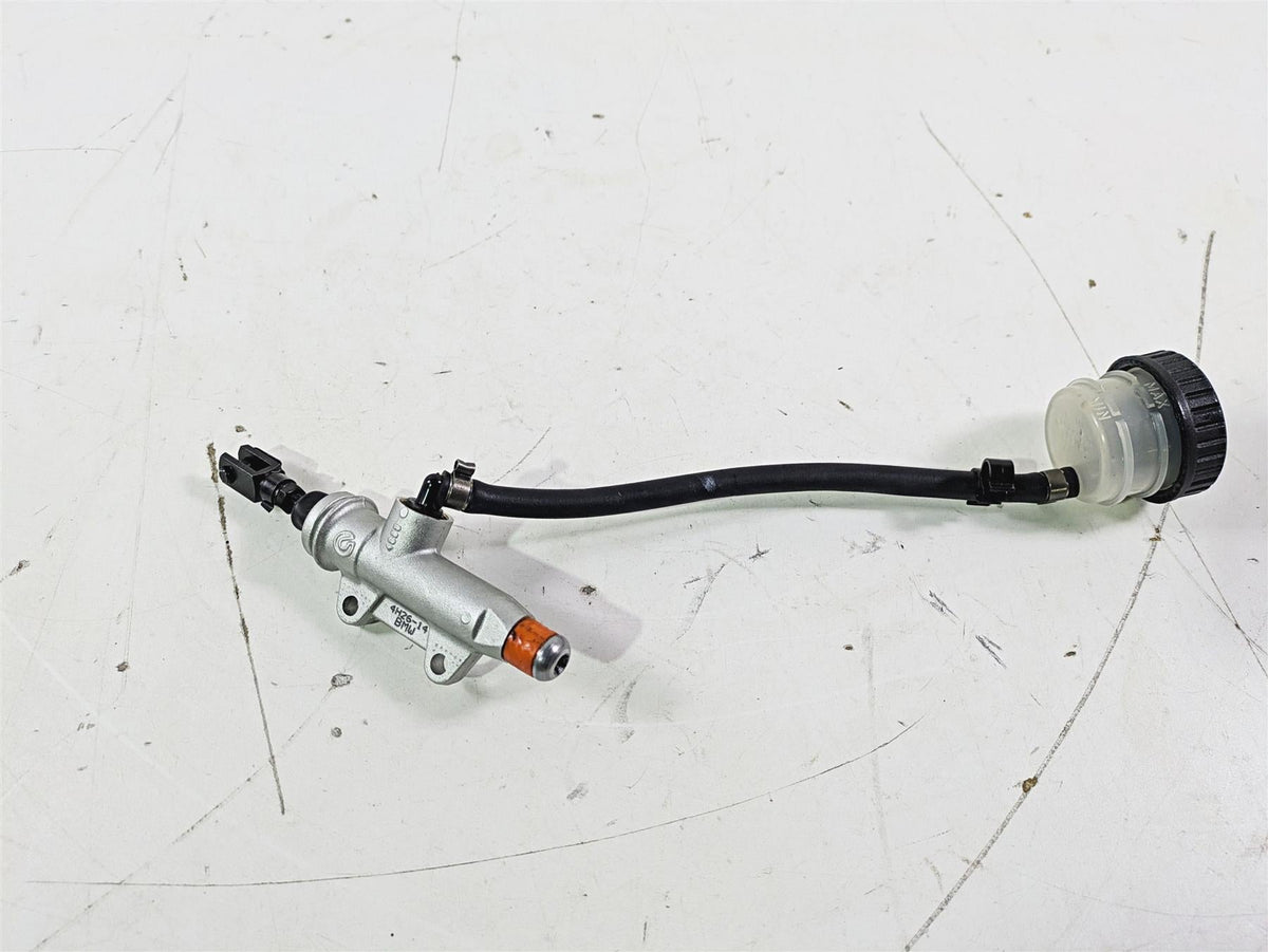 2015 BMW R nineT K21 Rear Brembo Brake Master Cylinder 34318529423 {{ shop.shopifyCountryName }} - Mototech271