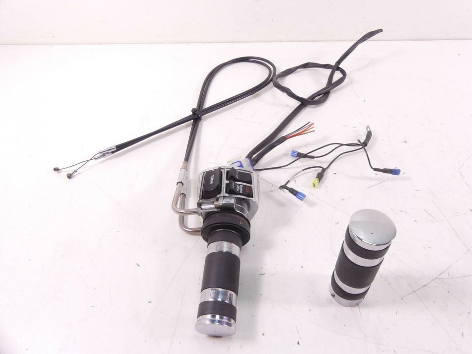 2003 Indian Spirit Springfield Right Control Switch Start Kill & Throttle 43-521 {{ shop.shopifyCountryName }} - Mototech271