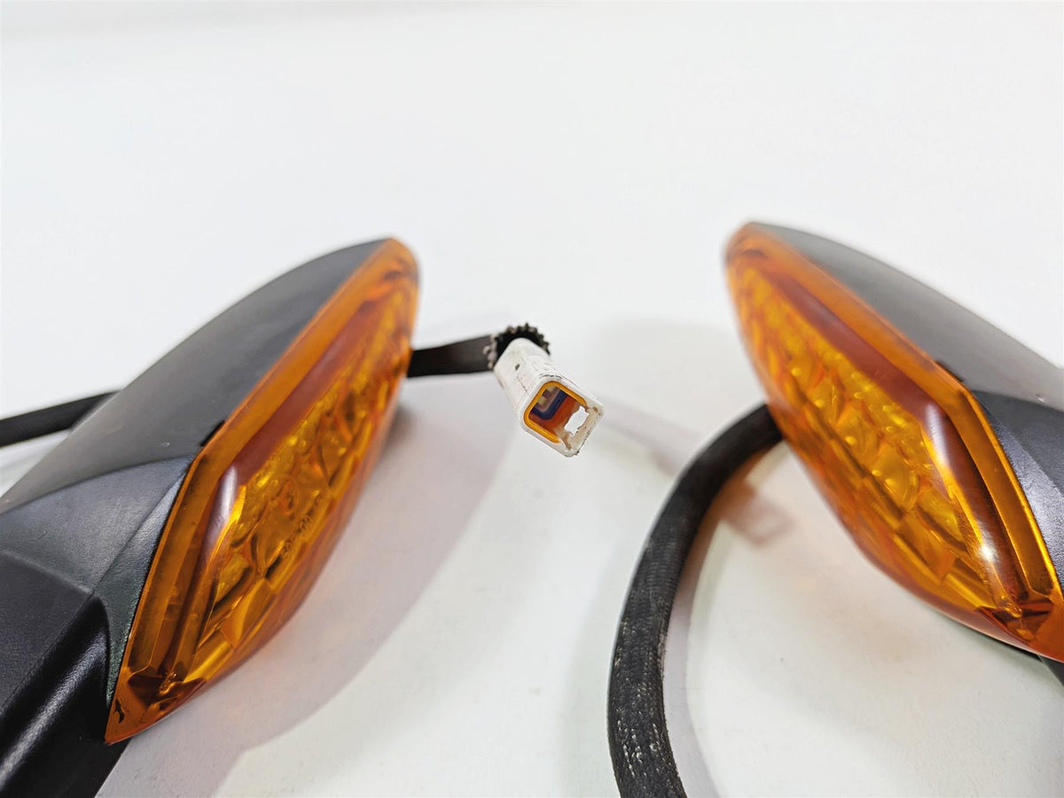 2016 Victory Cross Country Front Black Blinker Turn Signal Set 2411114 {{ shop.shopifyCountryName }} - Mototech271