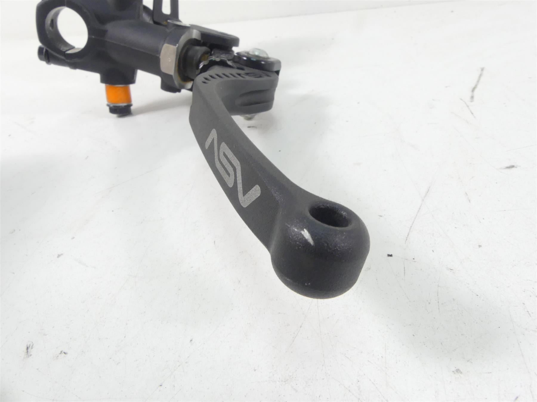 2021 Aprilia RS 660 Front Brembo Radial Brake Master Cylinder ASV Lever 2B007724 {{ shop.shopifyCountryName }} - Mototech271