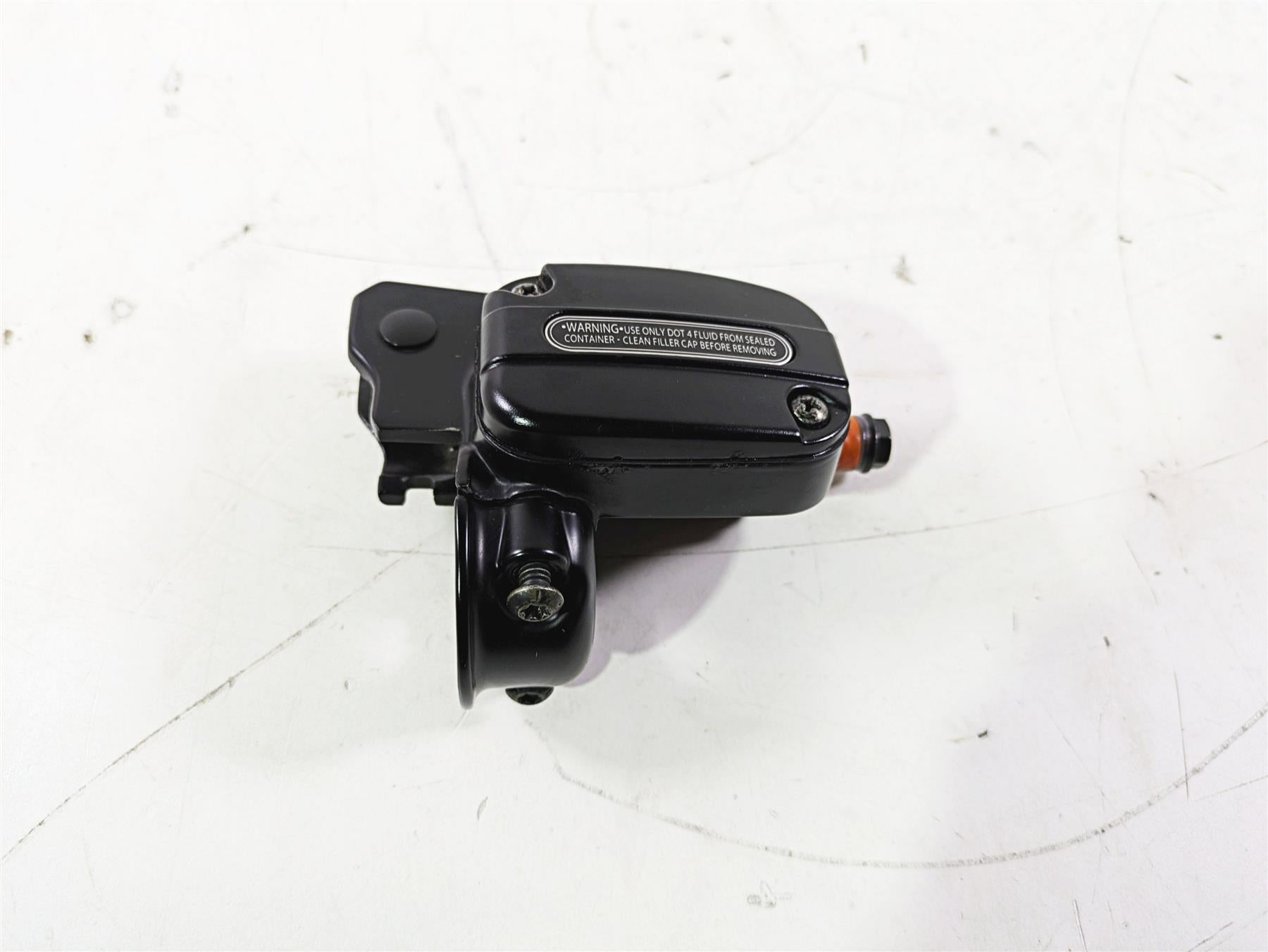 2015 Harley Touring FLHTKL E -Glide Low Clutch Master Cylinder 11/16" 36700056C {{ shop.shopifyCountryName }} - Mototech271